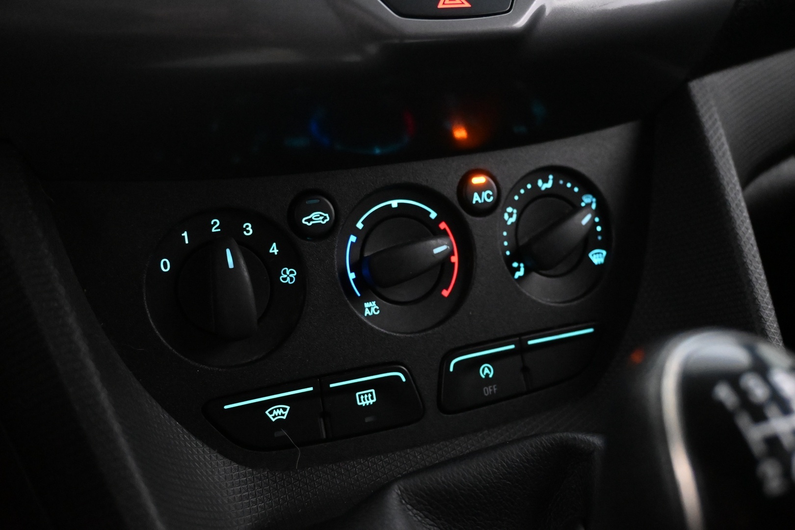 FORD Transit Connect 2015