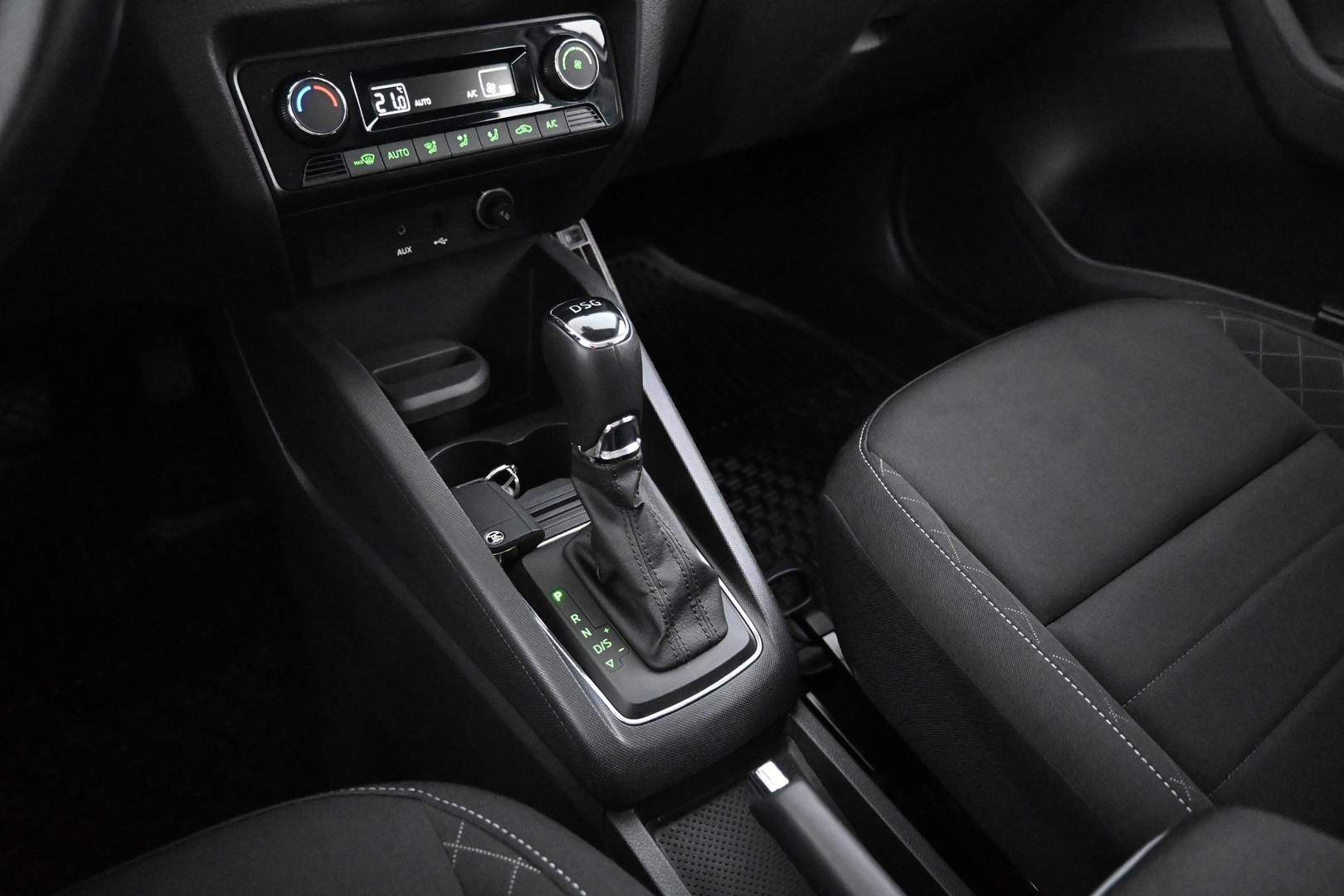 SKODA Fabia 2016