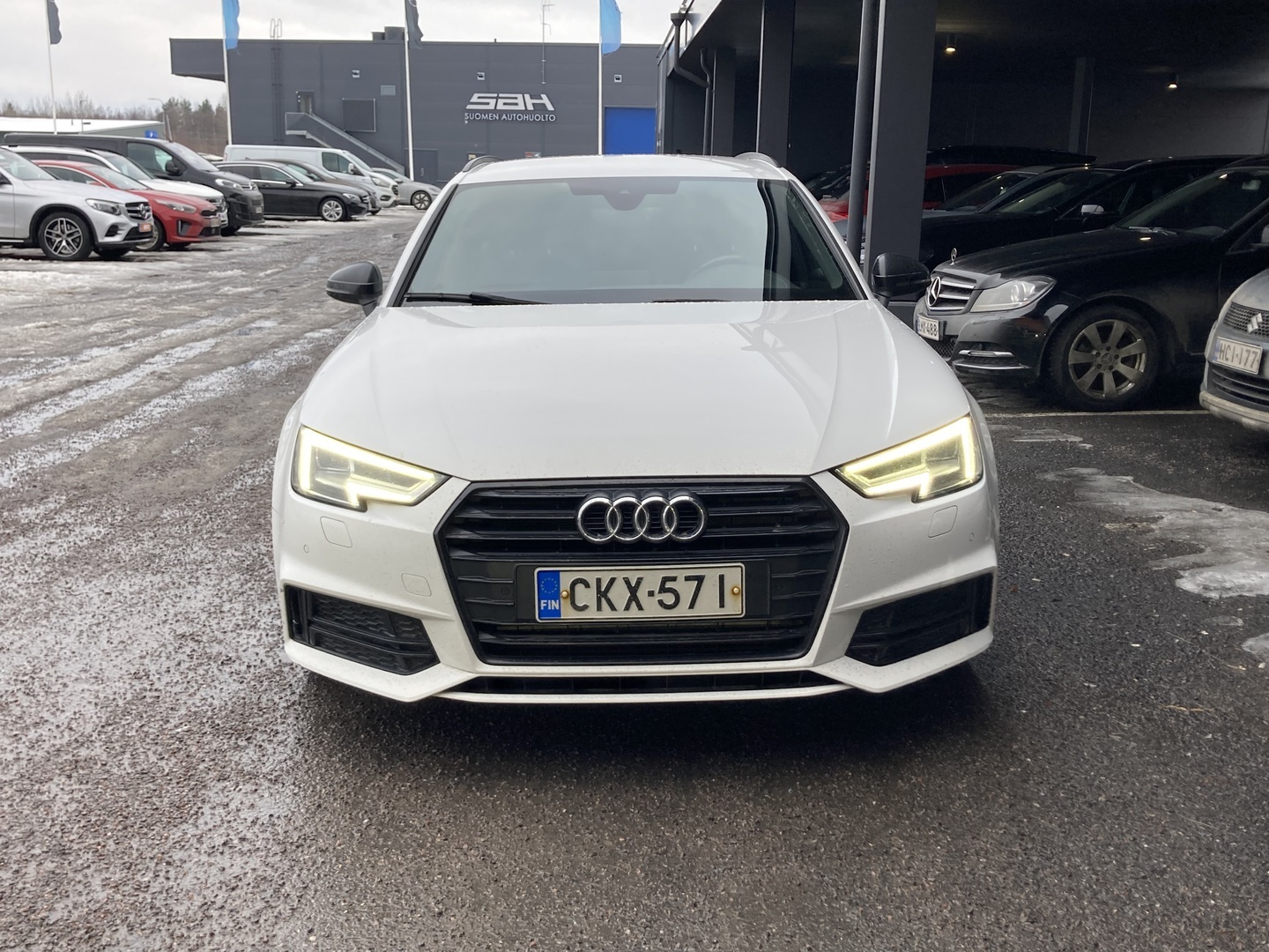 AUDI A4 2018