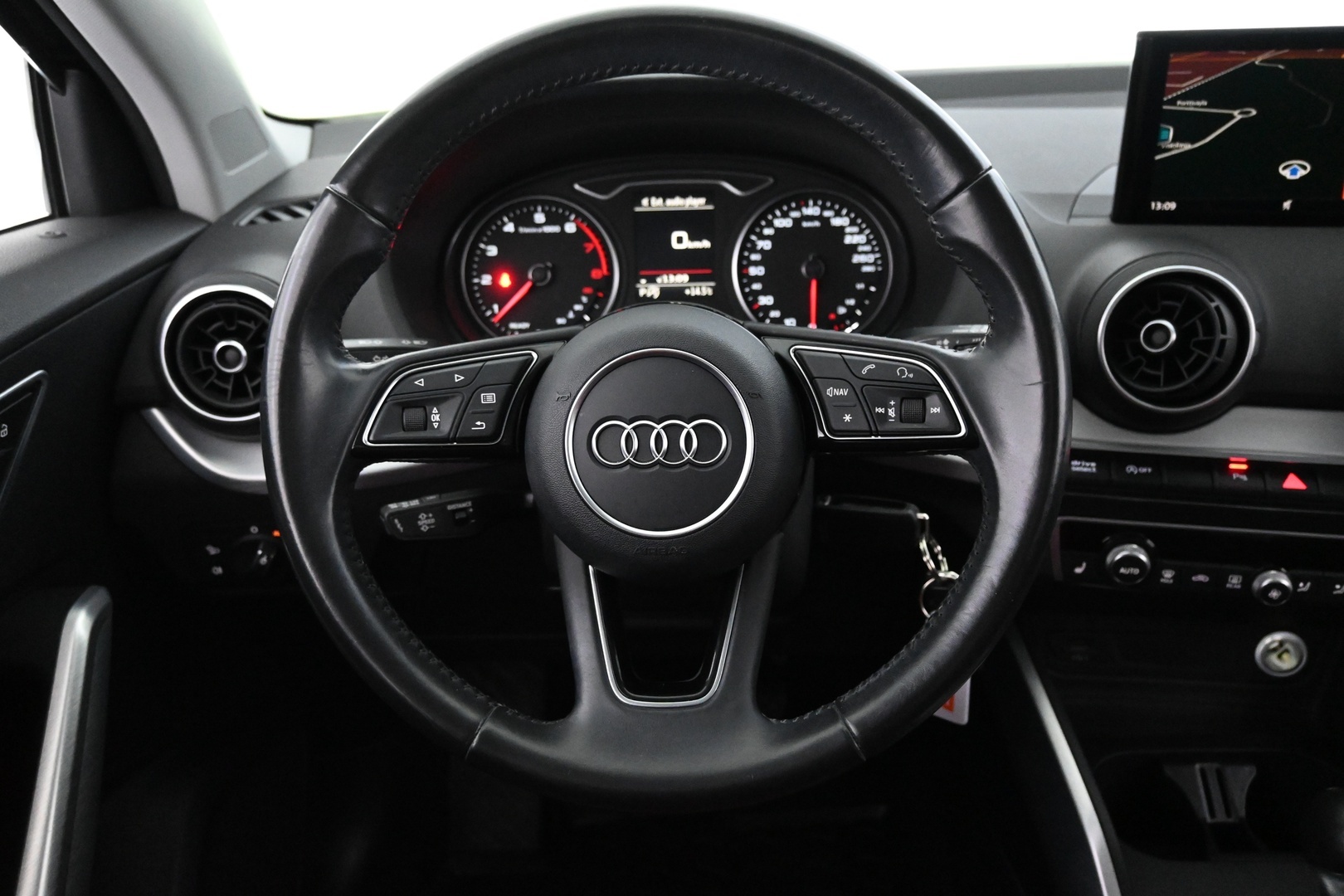 AUDI Q2 2017