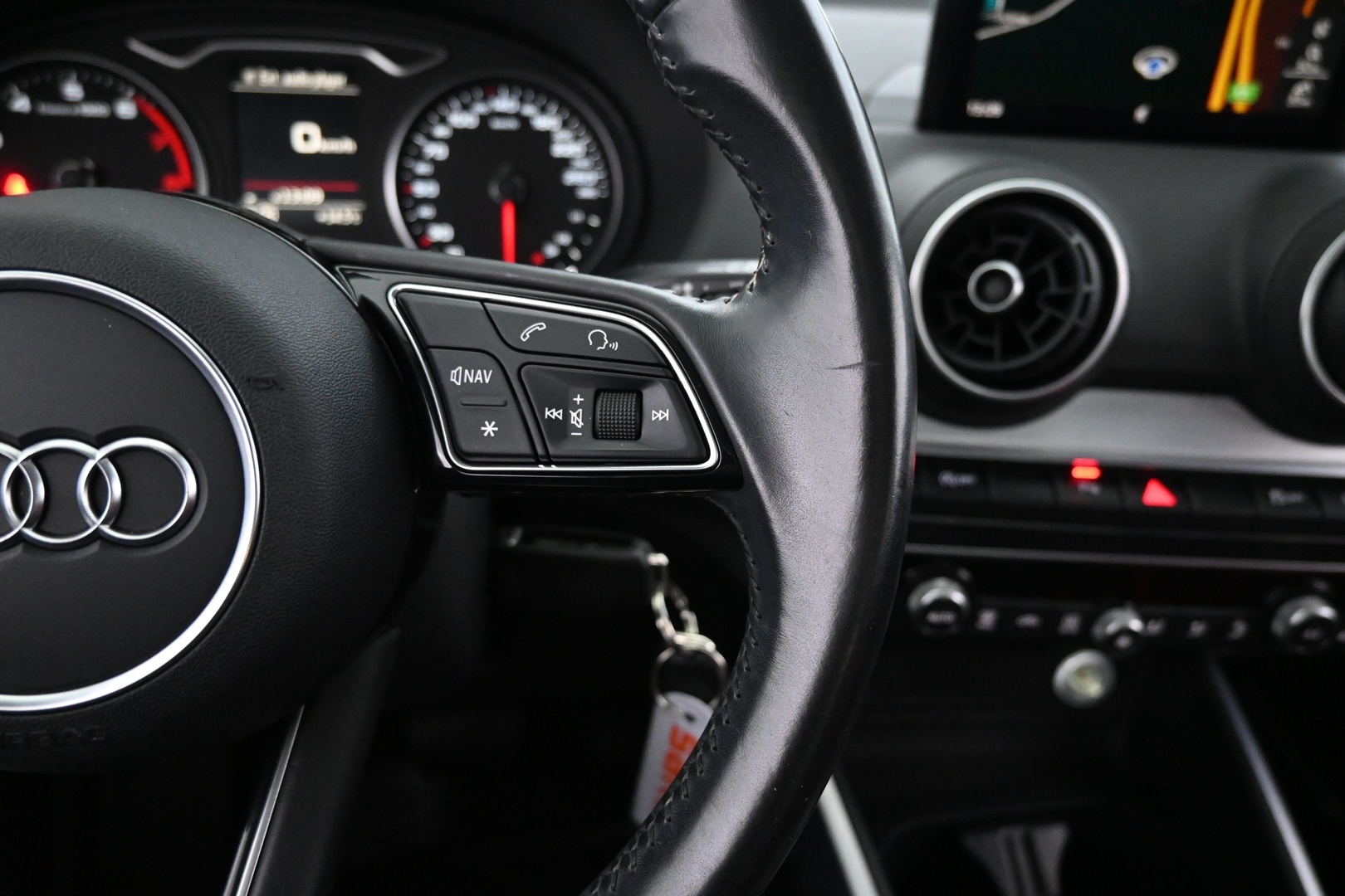 AUDI Q2 2017