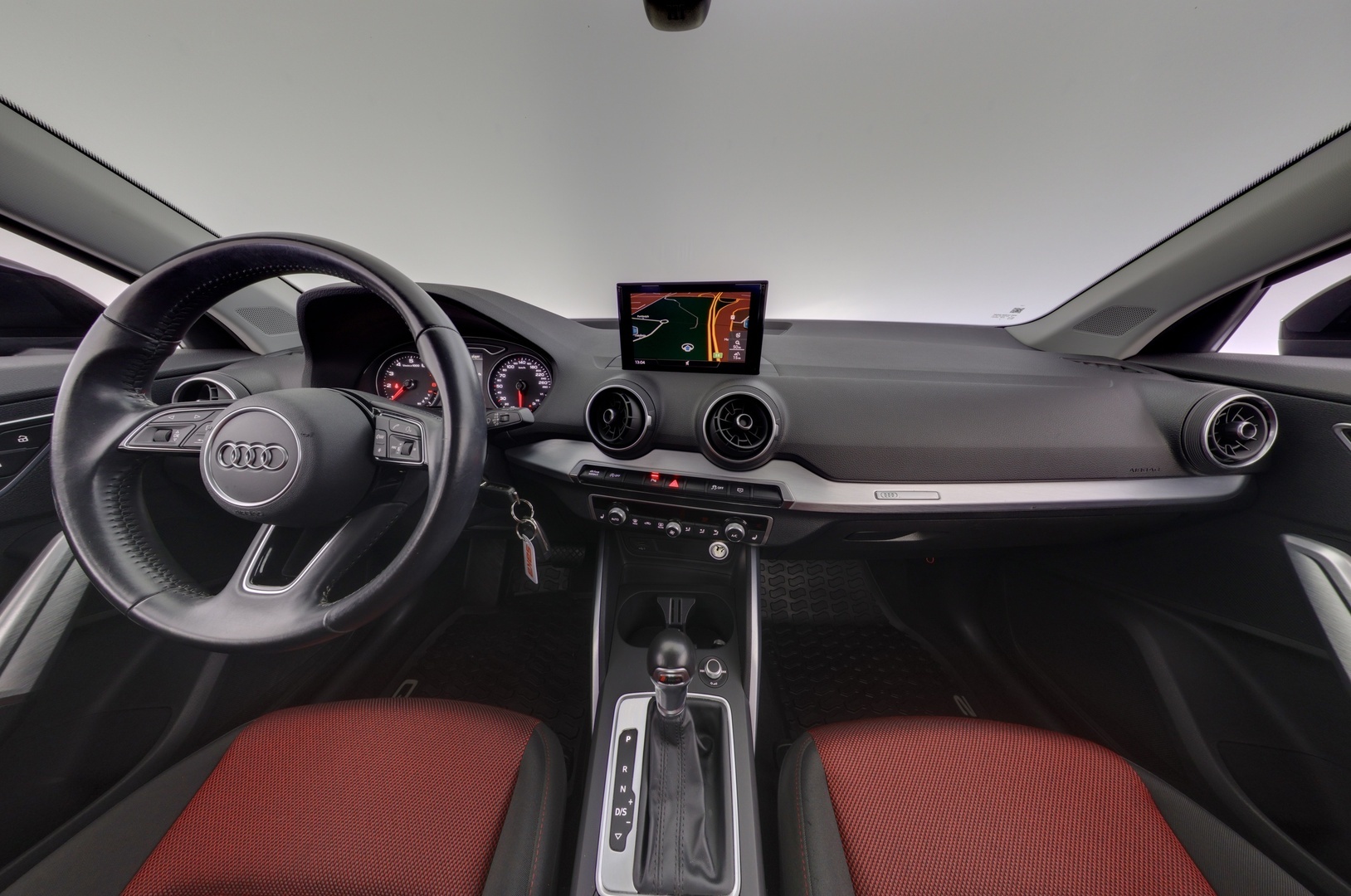 AUDI Q2 2017