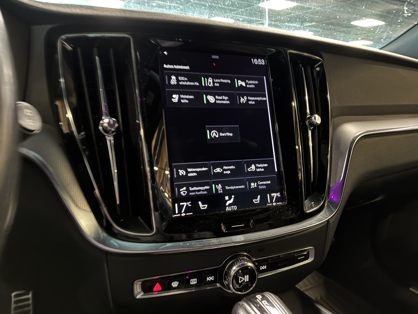 VOLVO V60 2019
