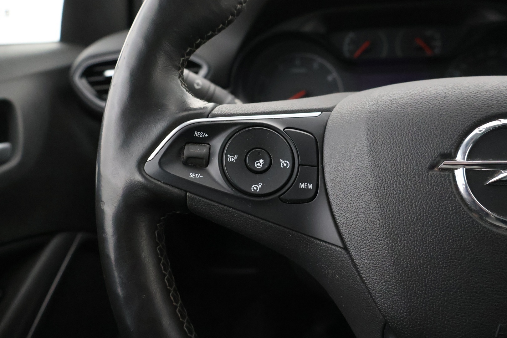 OPEL Crossland X 2019