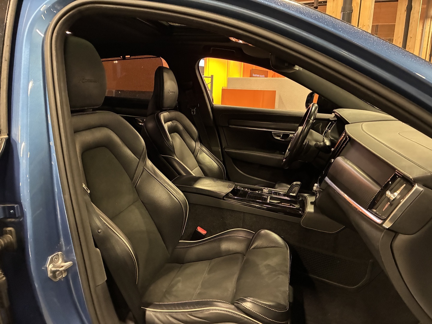 VOLVO S90 2020