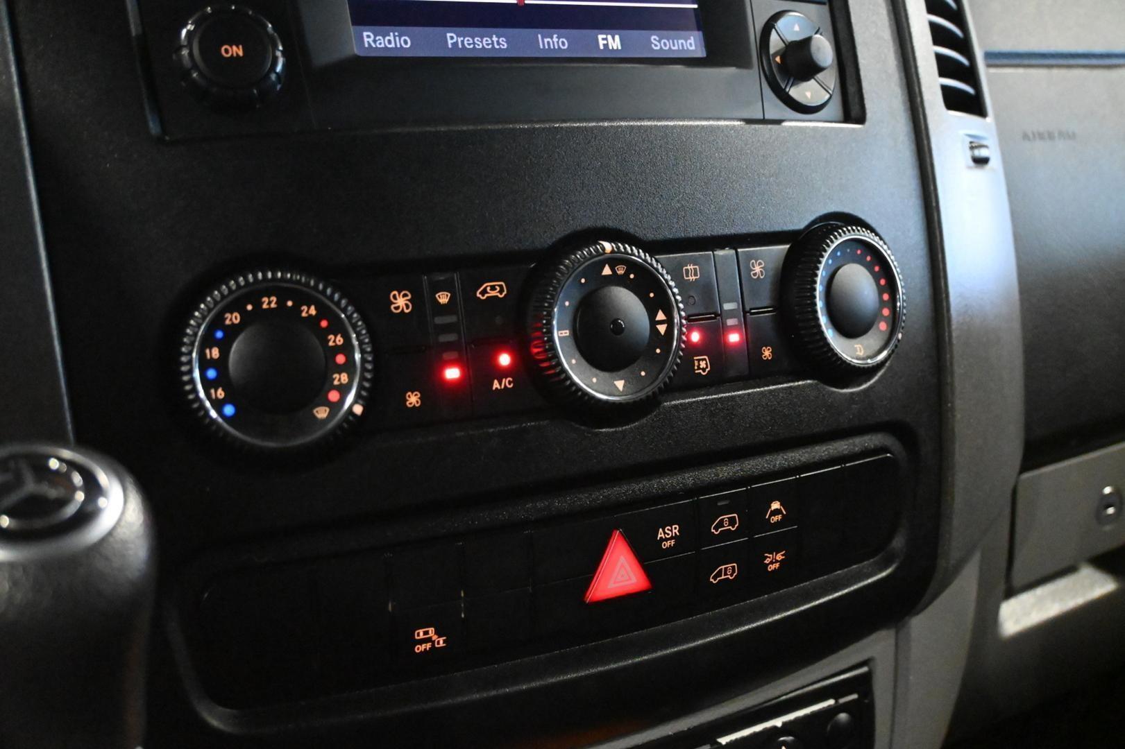 MERCEDES-BENZ Sprinter 2014
