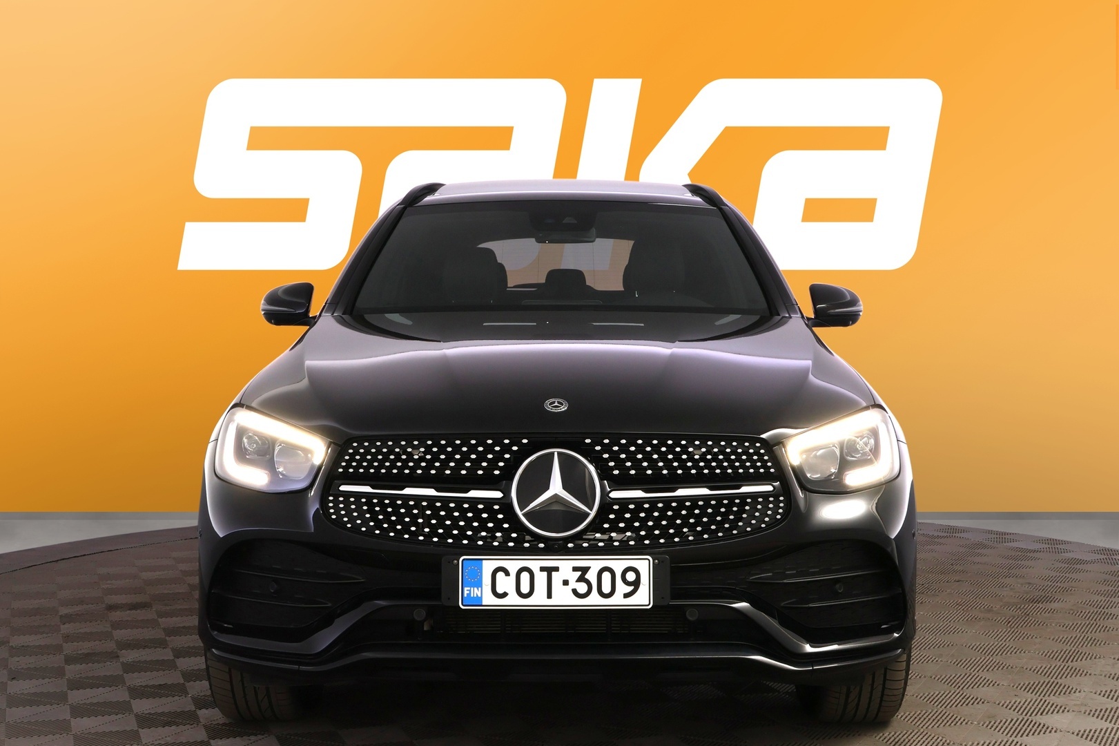 MERCEDES-BENZ GLC 2020