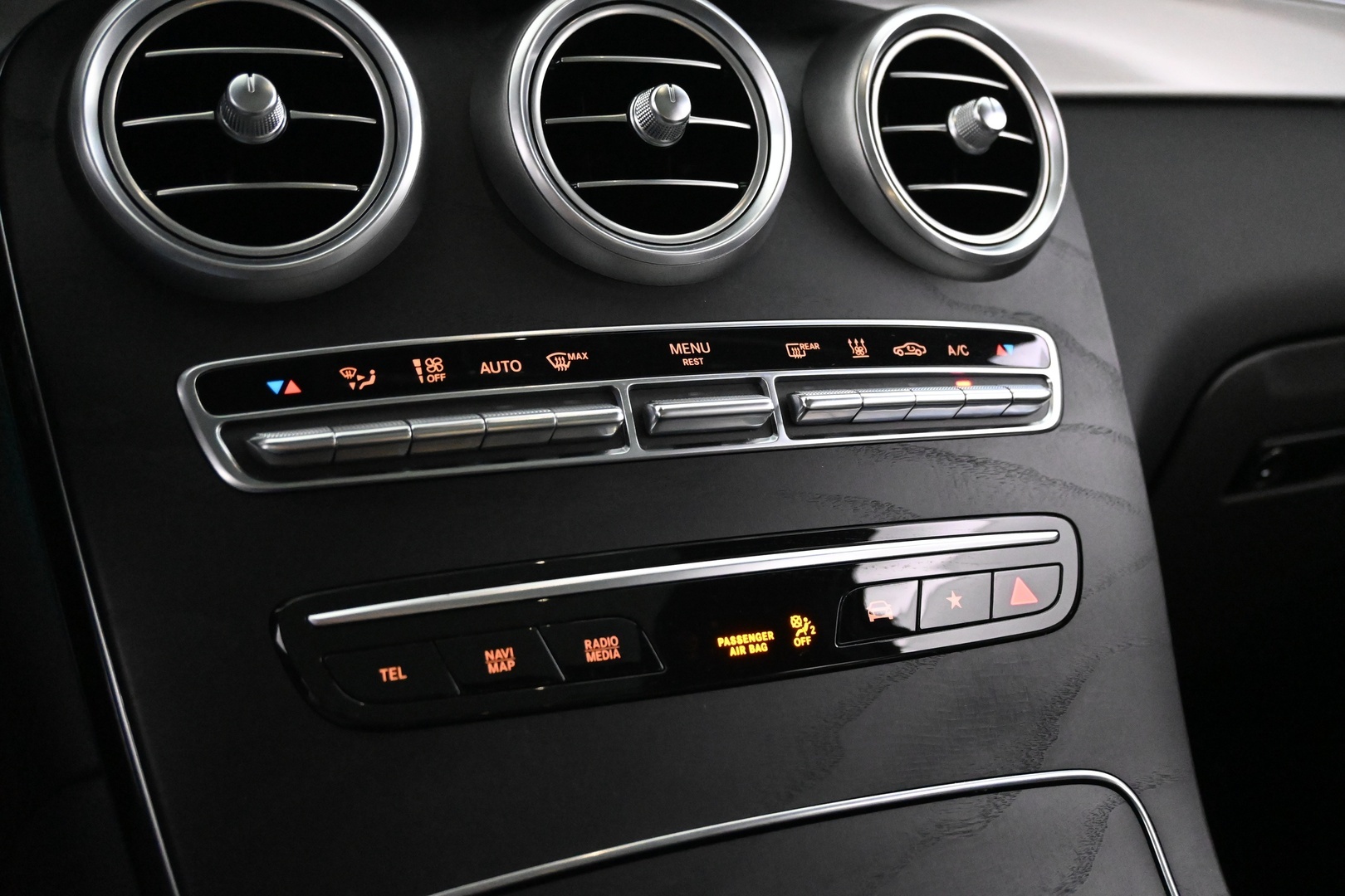 MERCEDES-BENZ GLC 2020