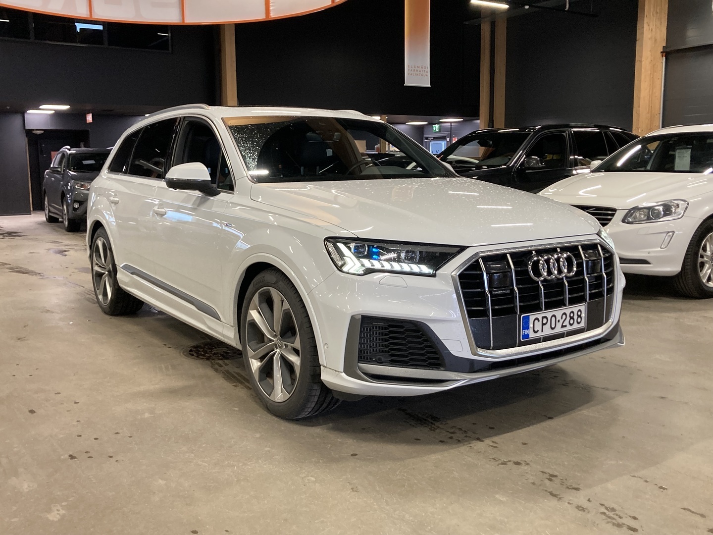AUDI Q7 2021