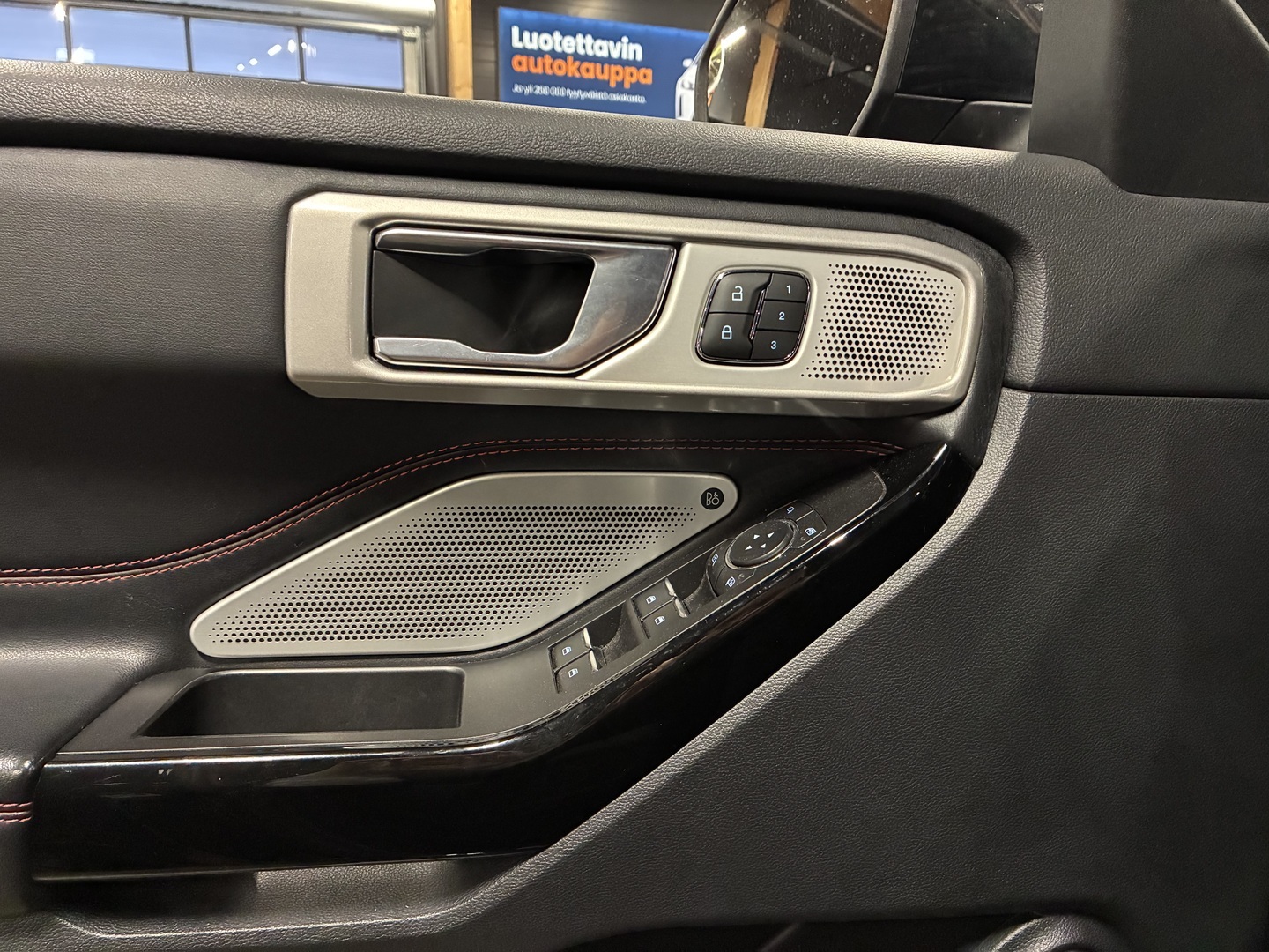 FORD Explorer 2022