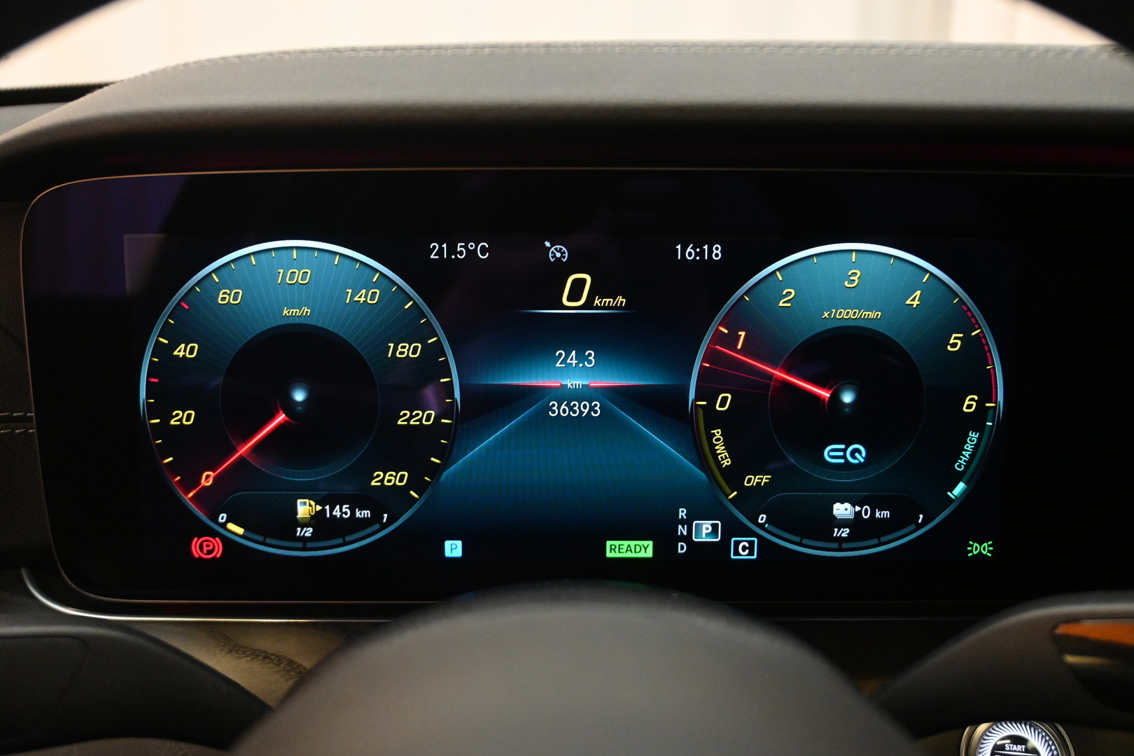MERCEDES-BENZ E 2021