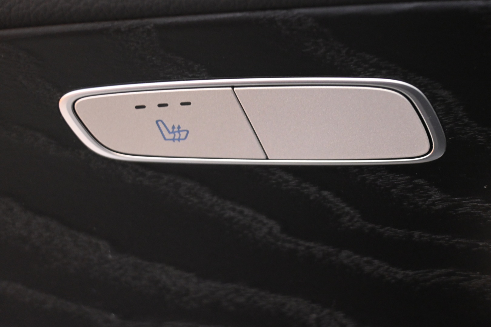 MERCEDES-BENZ E 2021