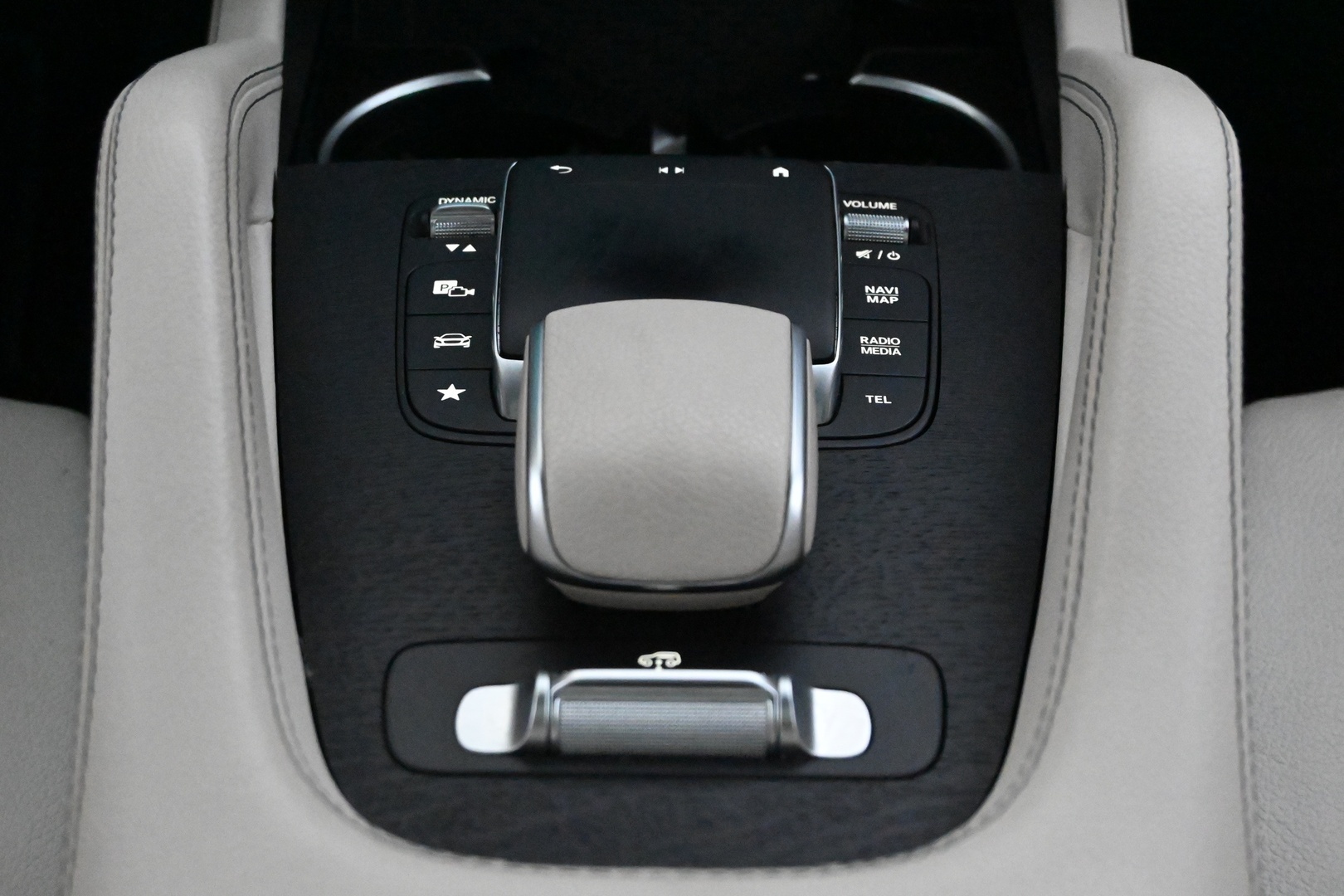 MERCEDES-BENZ GLE 2022