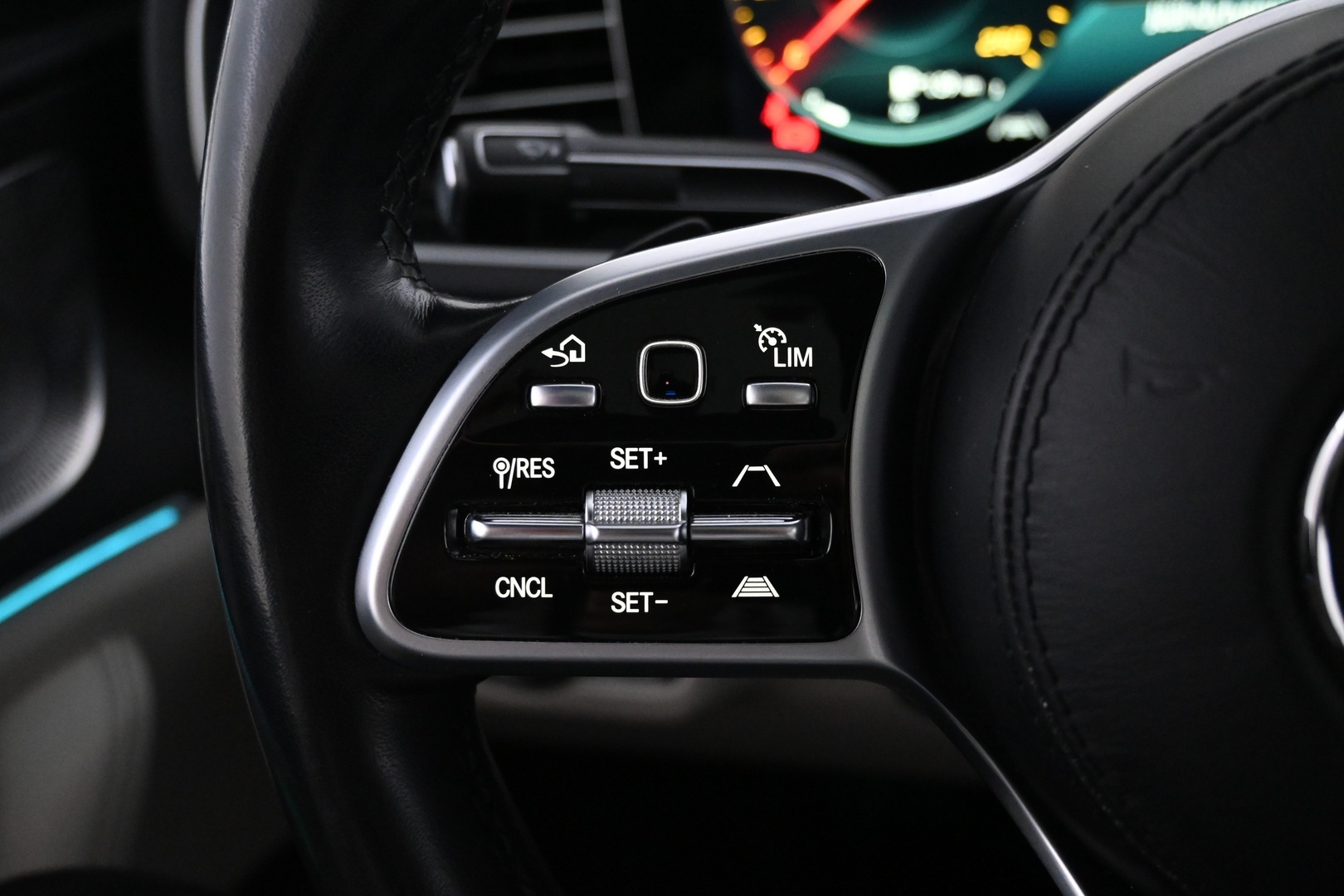 MERCEDES-BENZ GLE 2022