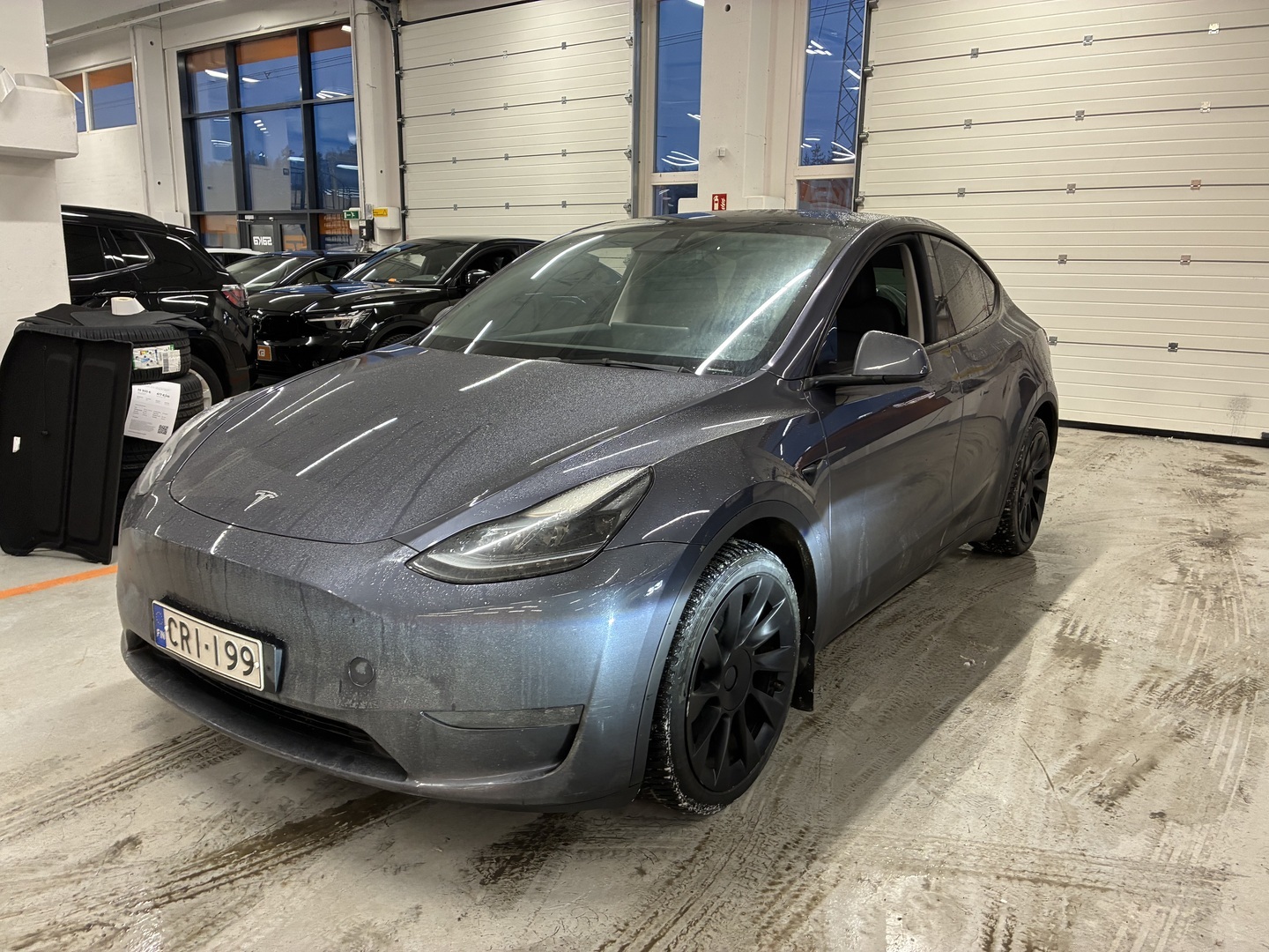 TESLA Model Y 2023