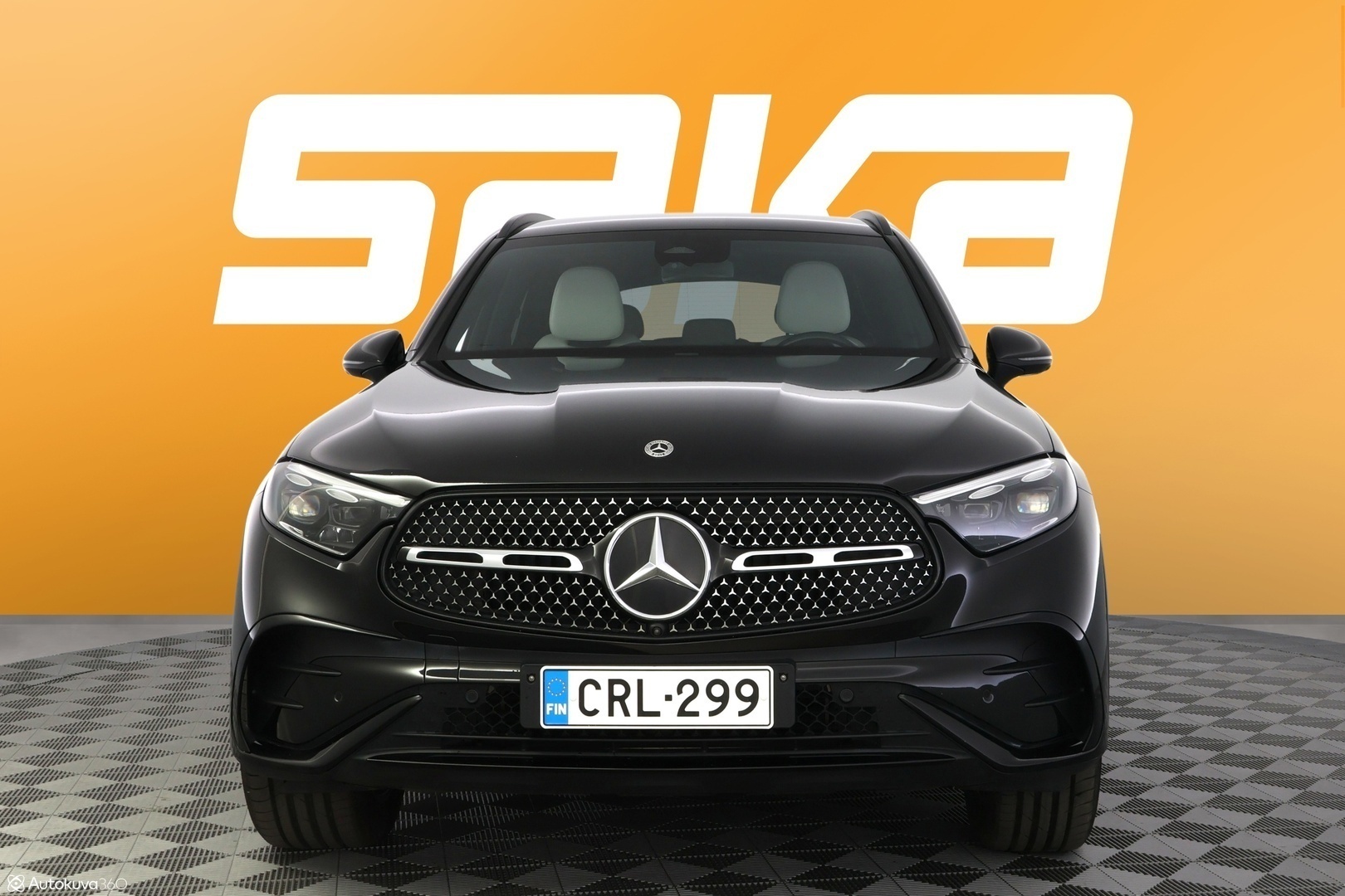 MERCEDES-BENZ GLC 2023