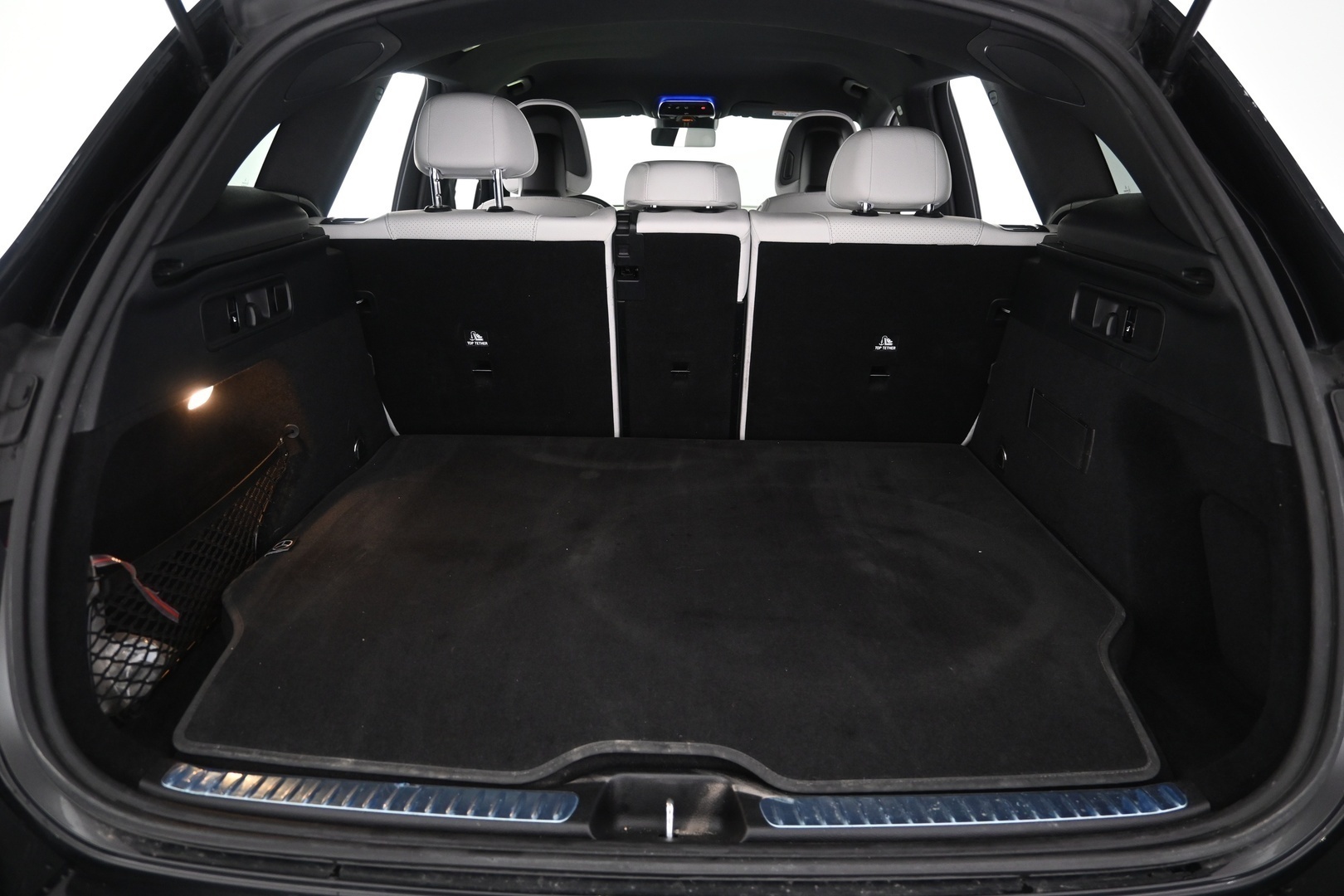 MERCEDES-BENZ GLC 2023