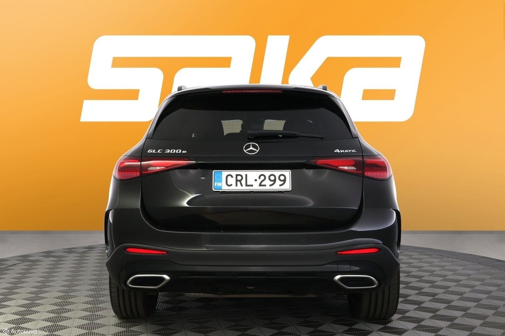 MERCEDES-BENZ GLC 2023