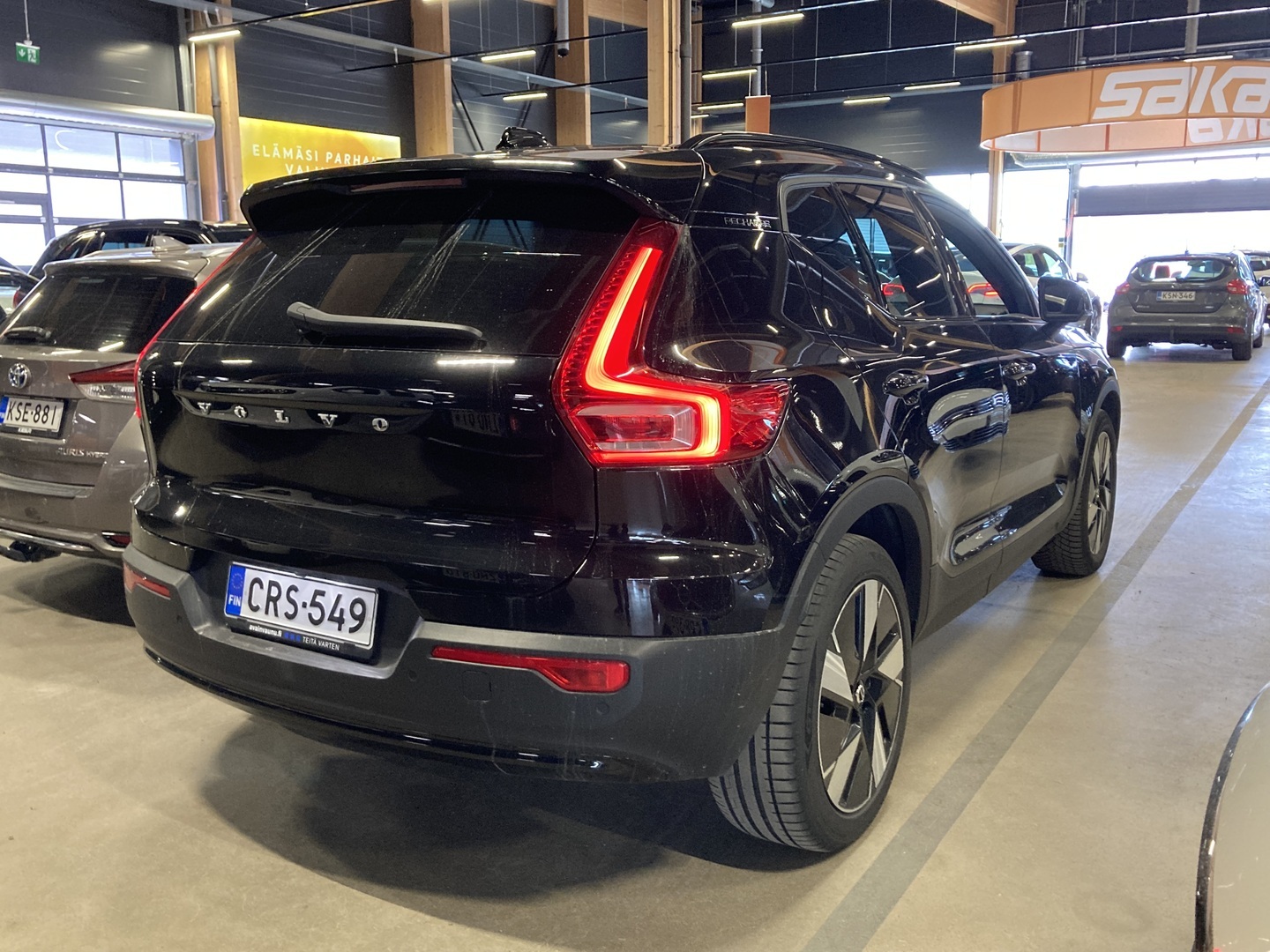 VOLVO XC40 2024