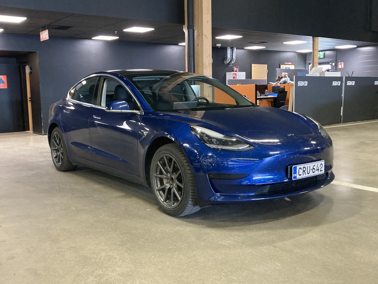TESLA Model 3 2020