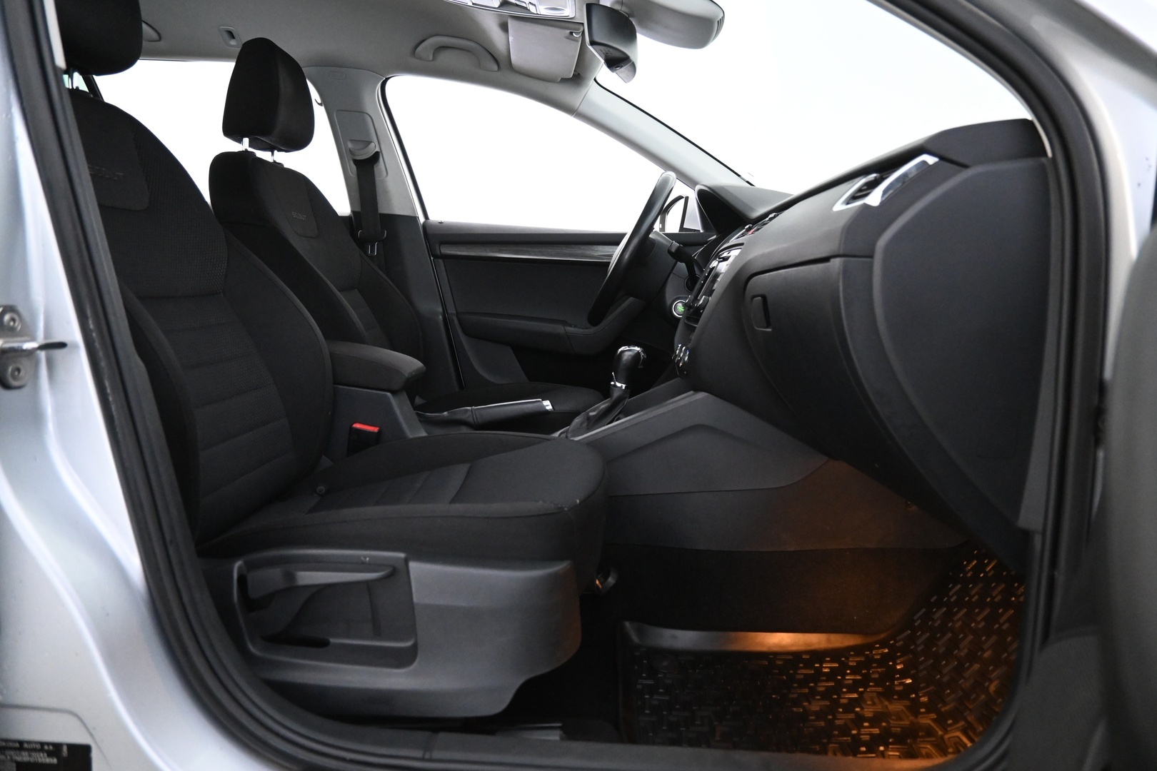SKODA Octavia 2015