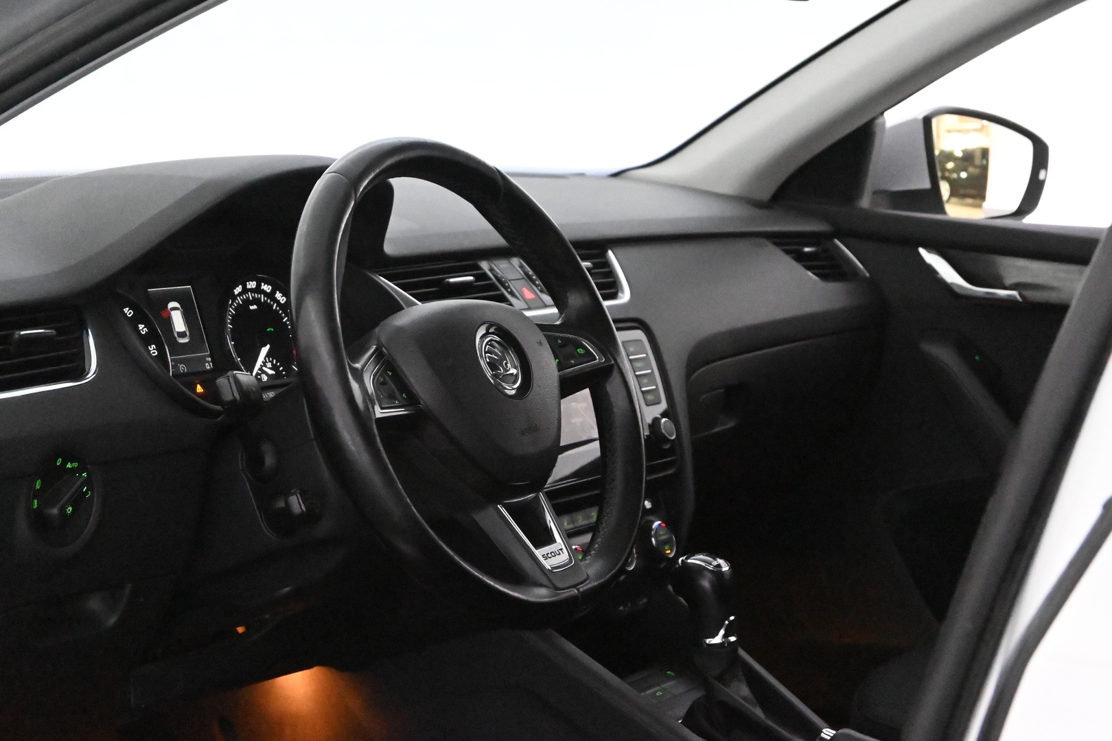 SKODA Octavia 2015