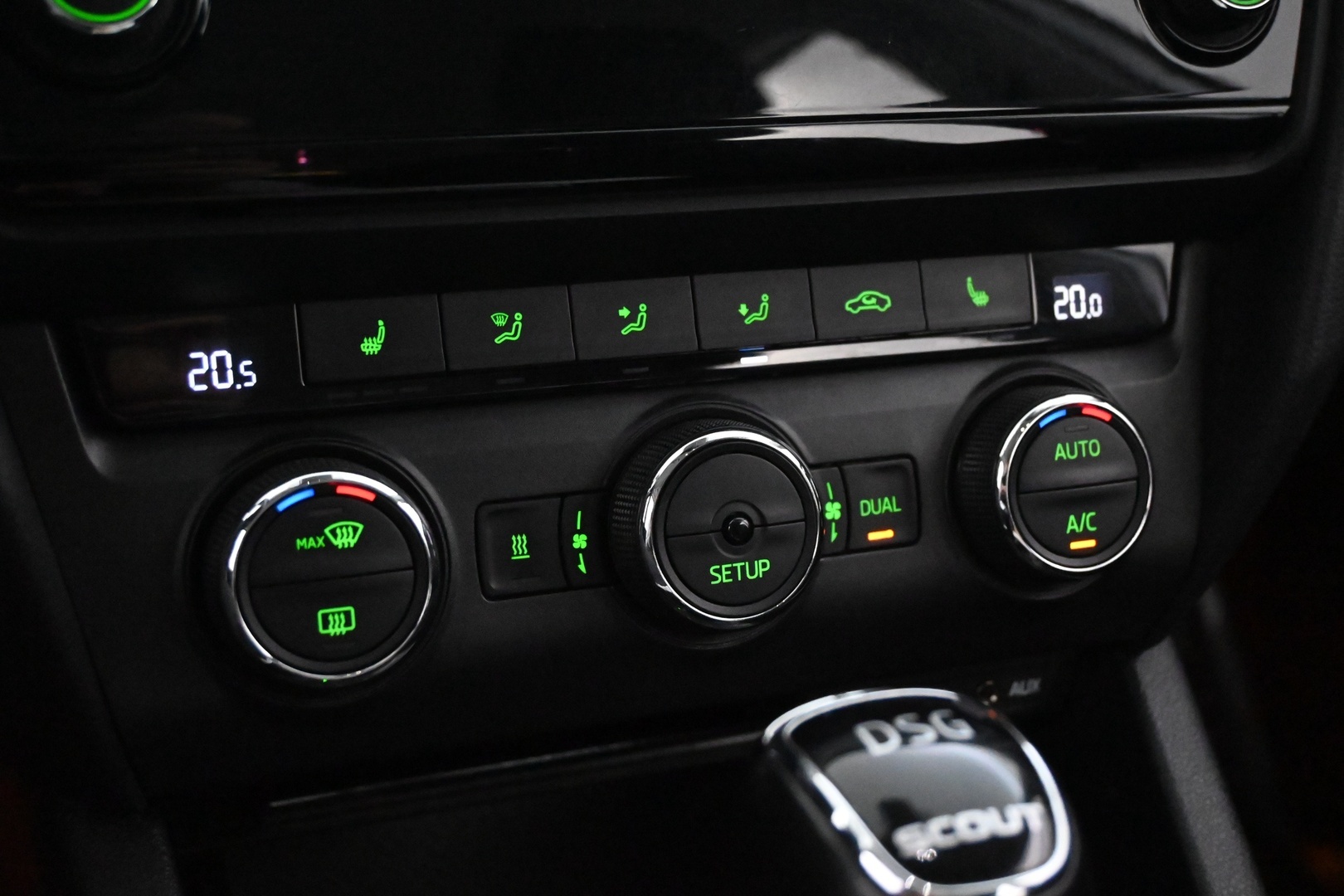 SKODA Octavia 2015