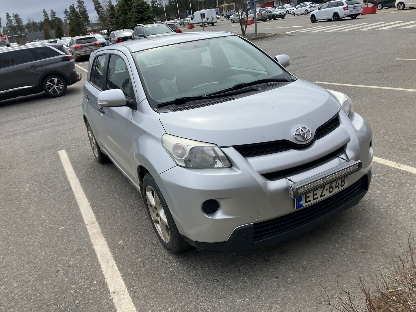 TOYOTA Urban Cruiser 2010