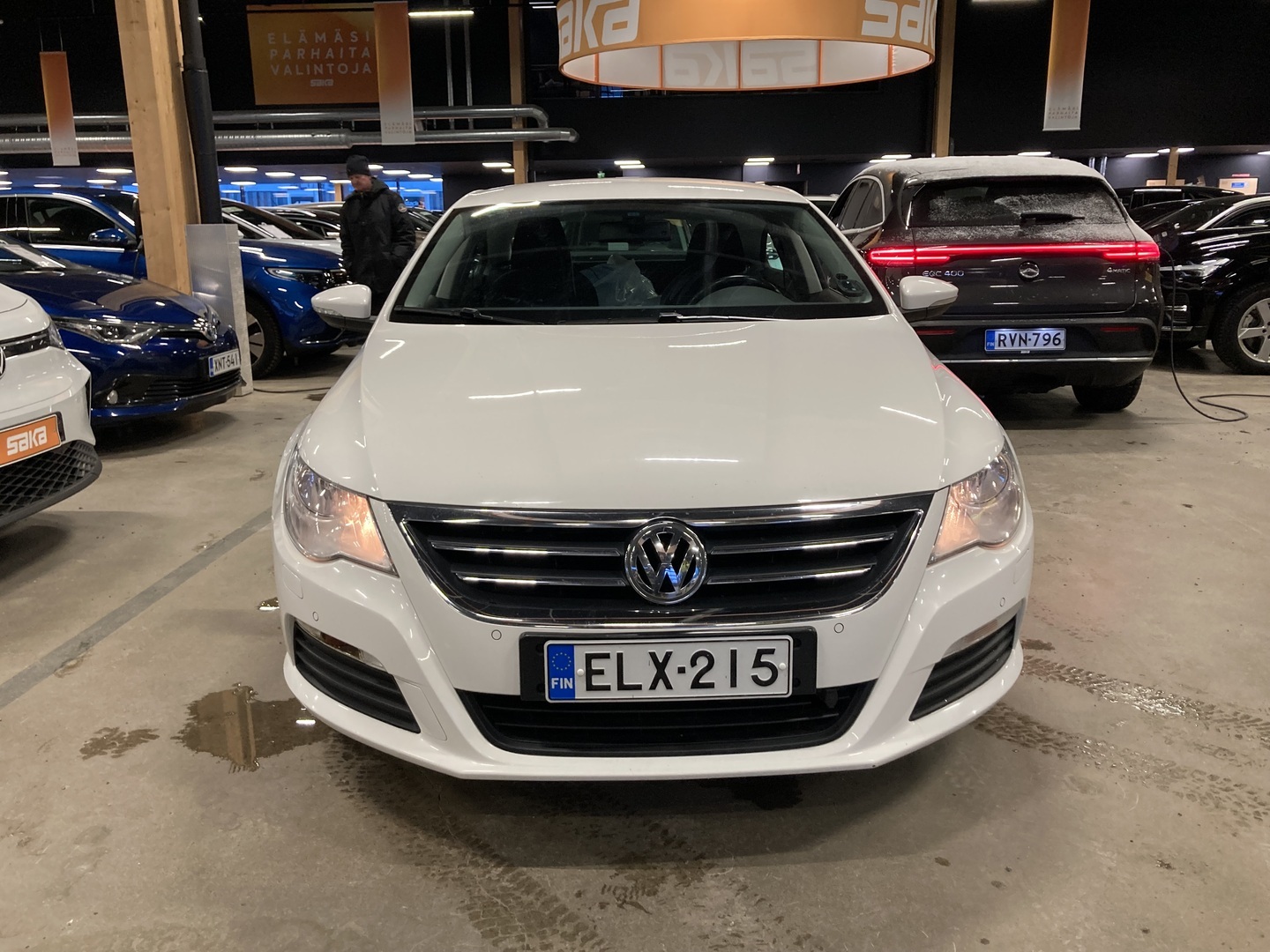 VOLKSWAGEN Passat CC 2011