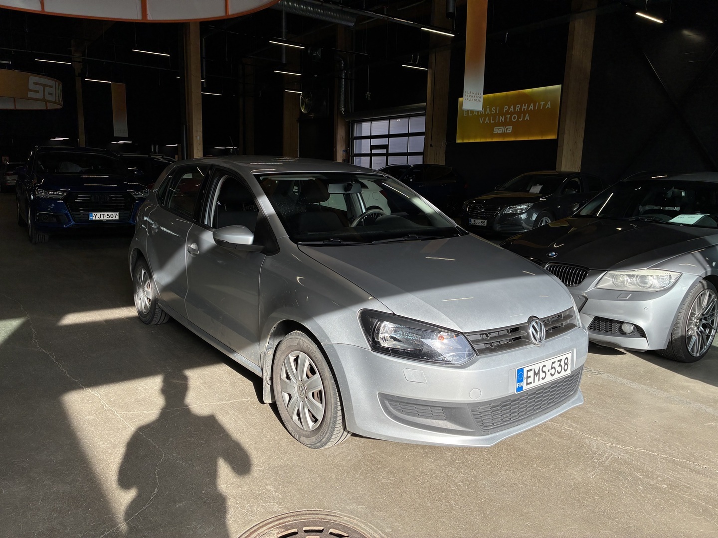VOLKSWAGEN Polo 2014