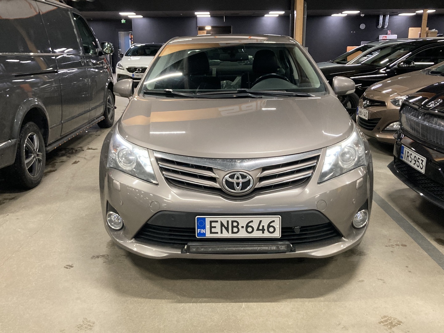 TOYOTA Avensis 2015