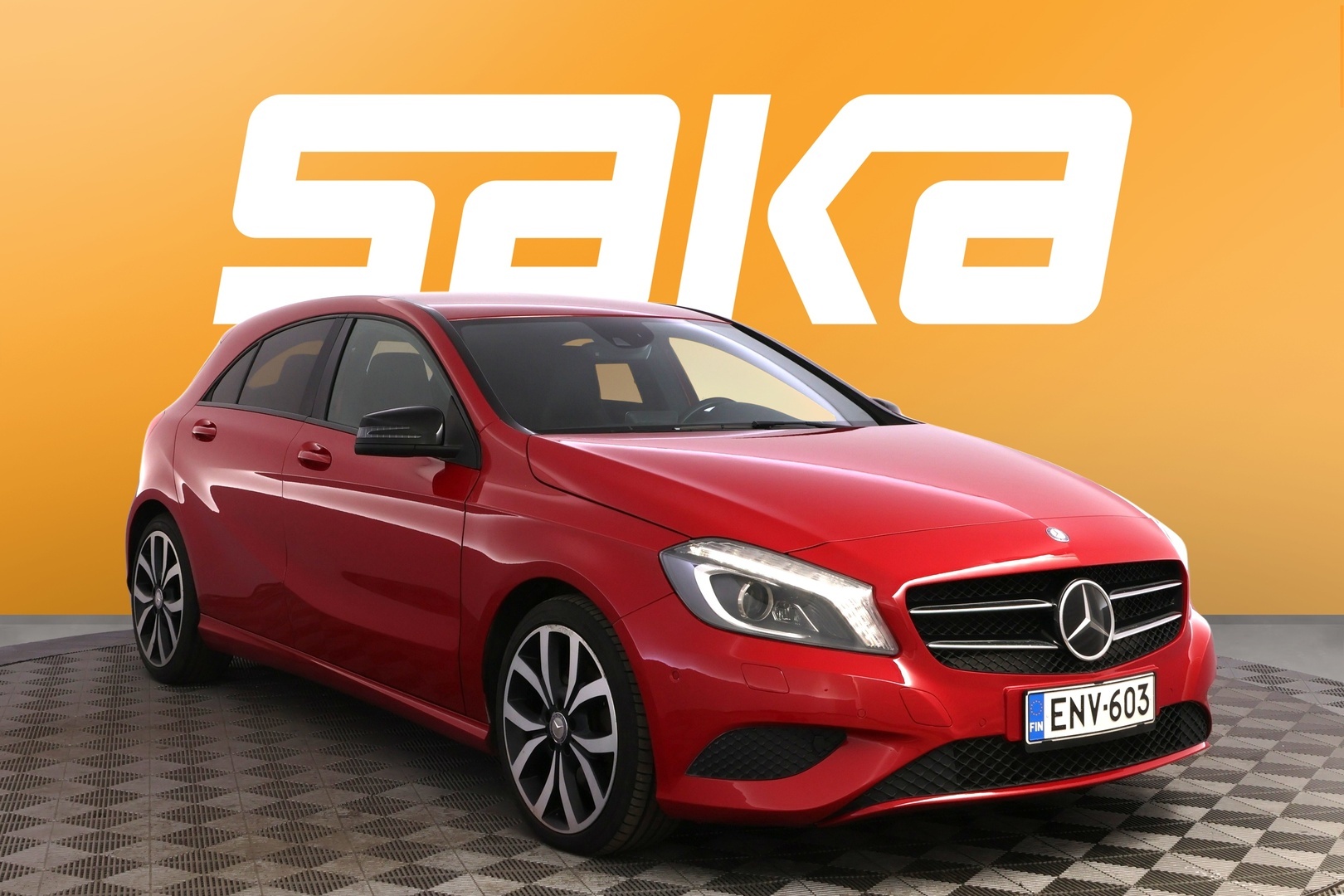 MERCEDES-BENZ A 2013