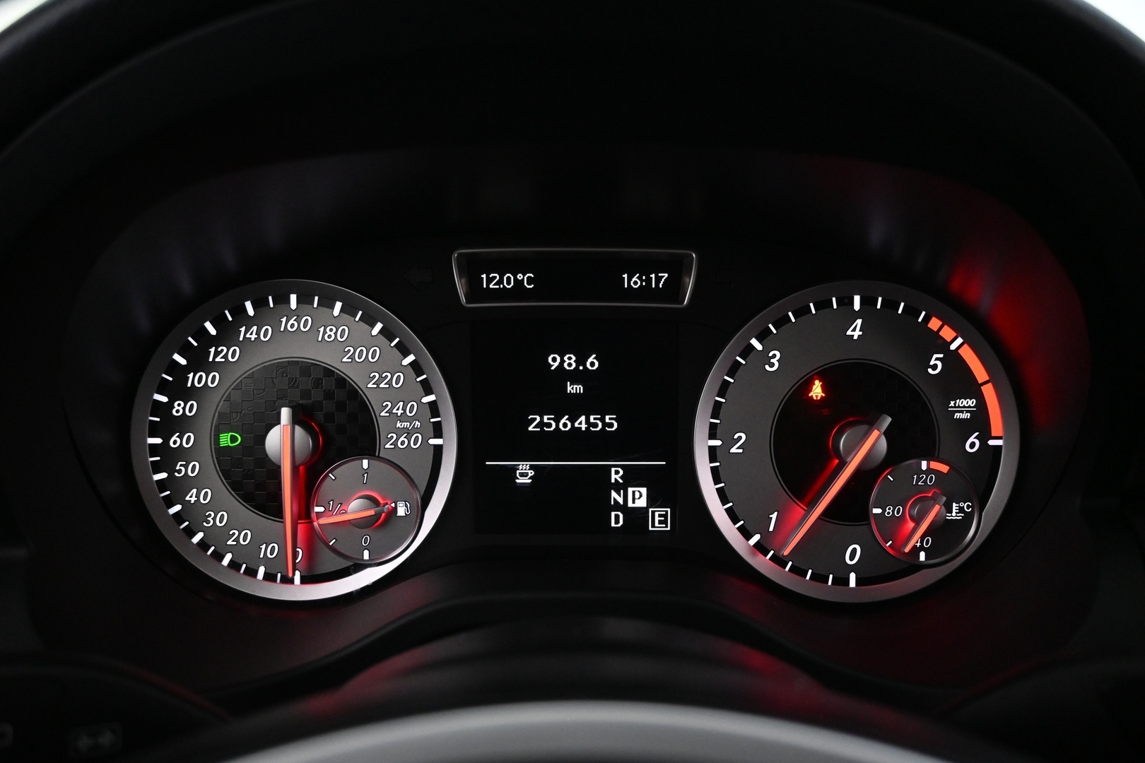 MERCEDES-BENZ A 2013