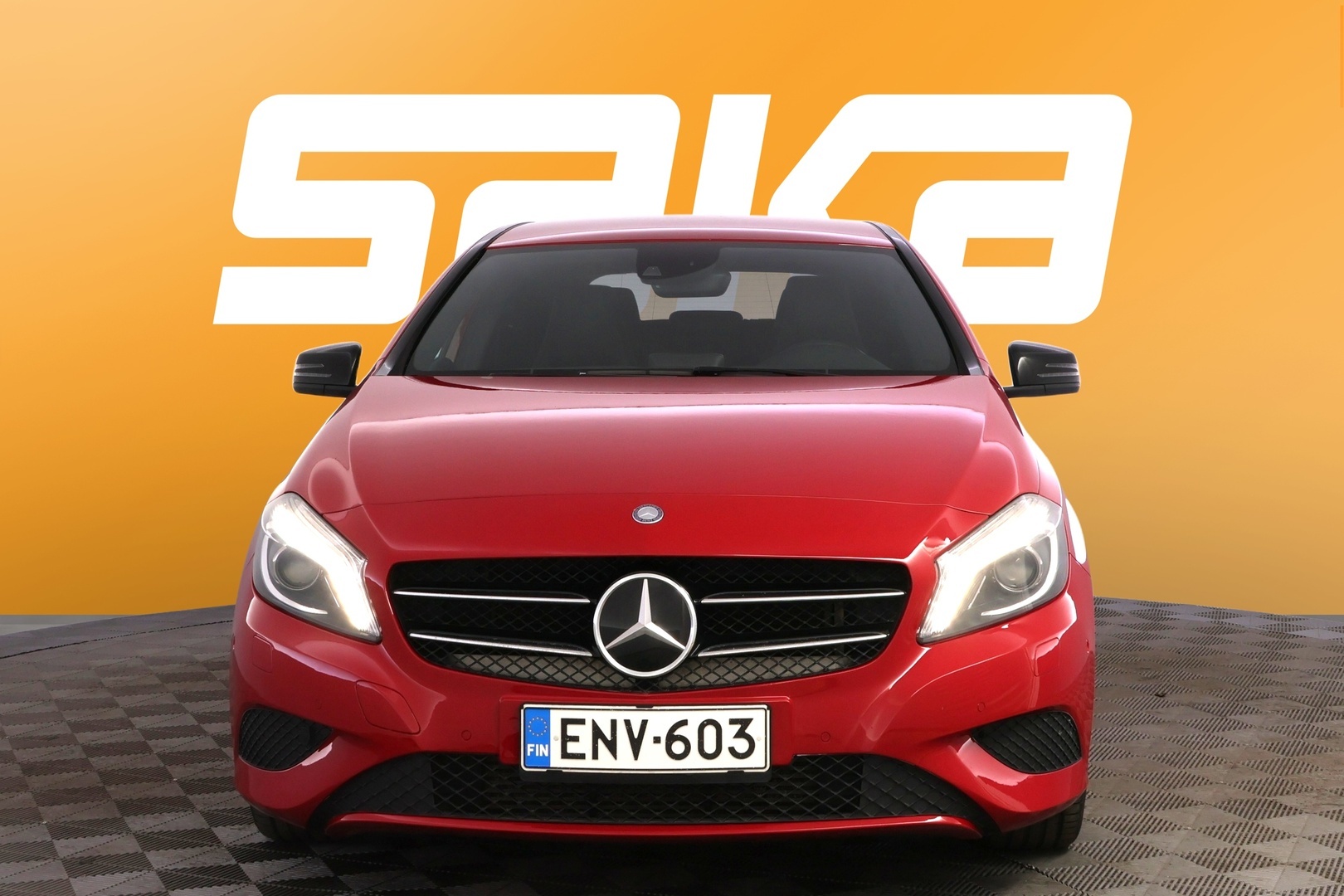 MERCEDES-BENZ A 2013