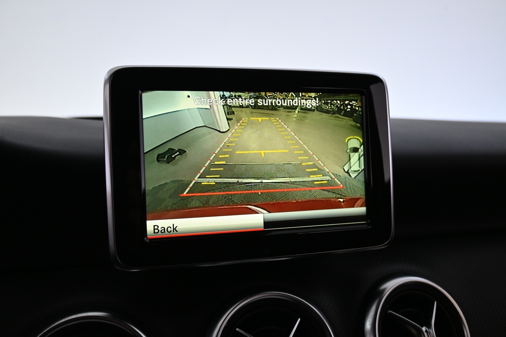 MERCEDES-BENZ A 2013