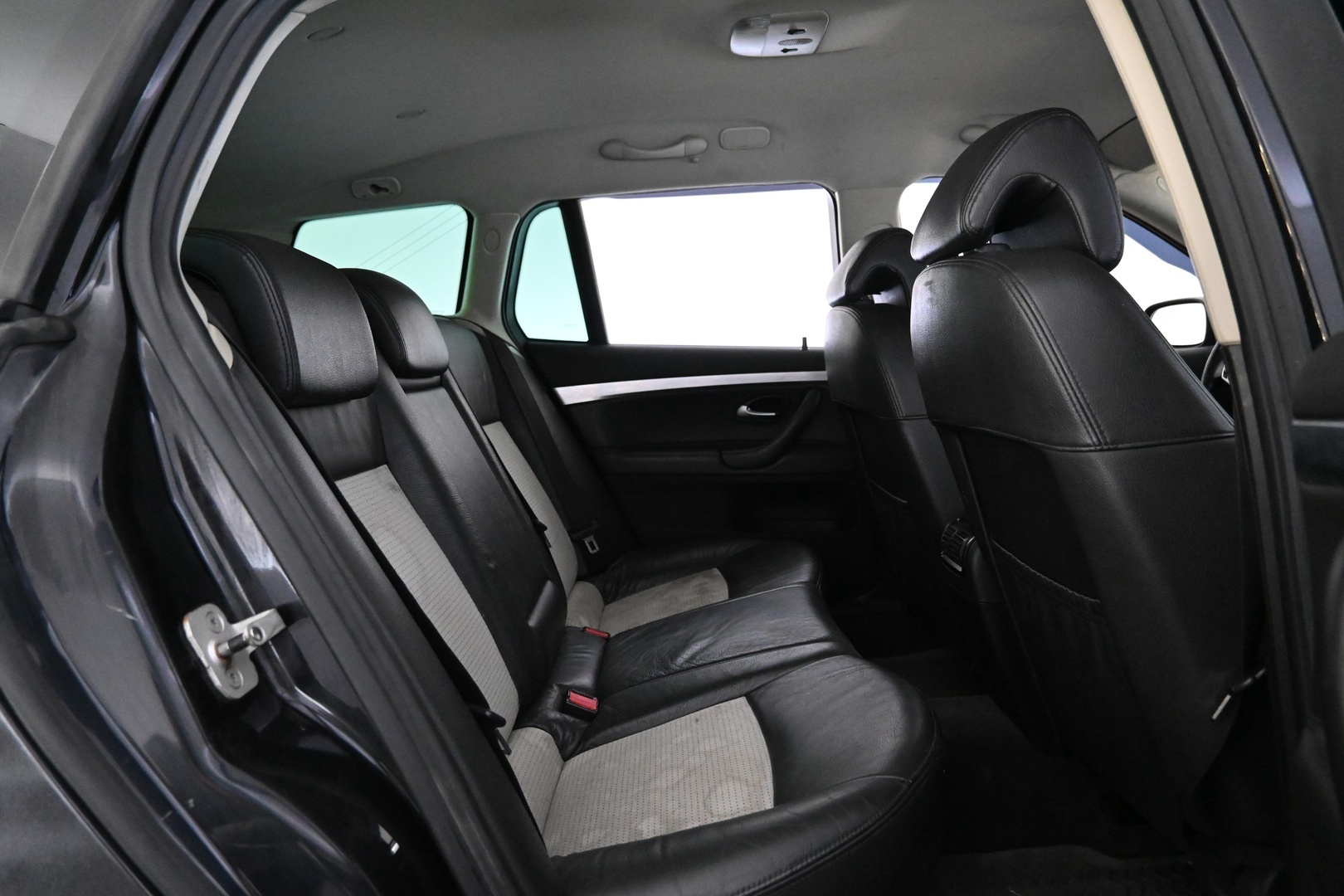 SAAB 9-3 2008