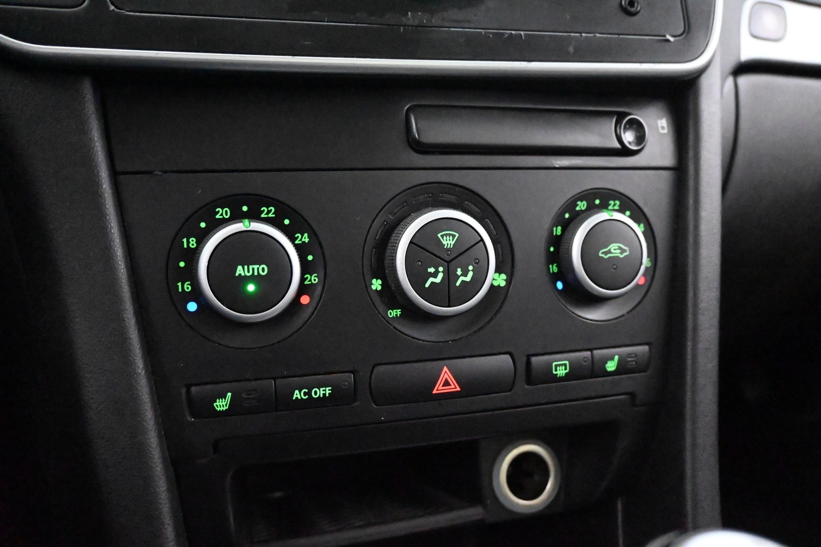 SAAB 9-3 2008