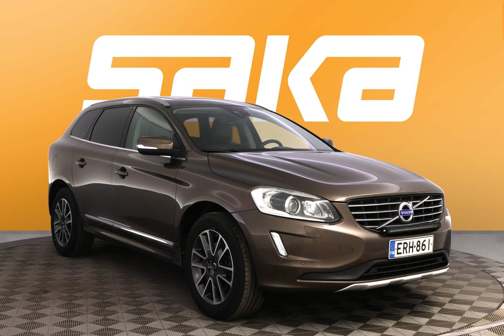 VOLVO XC60 2017