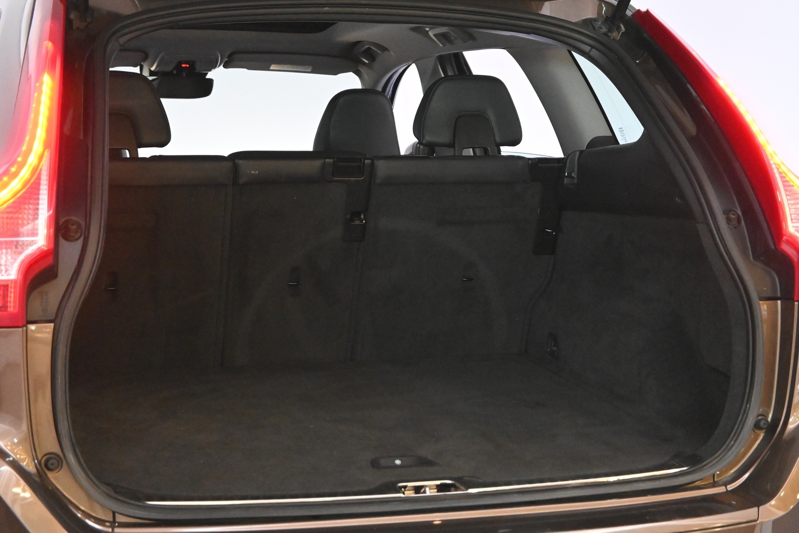 VOLVO XC60 2017