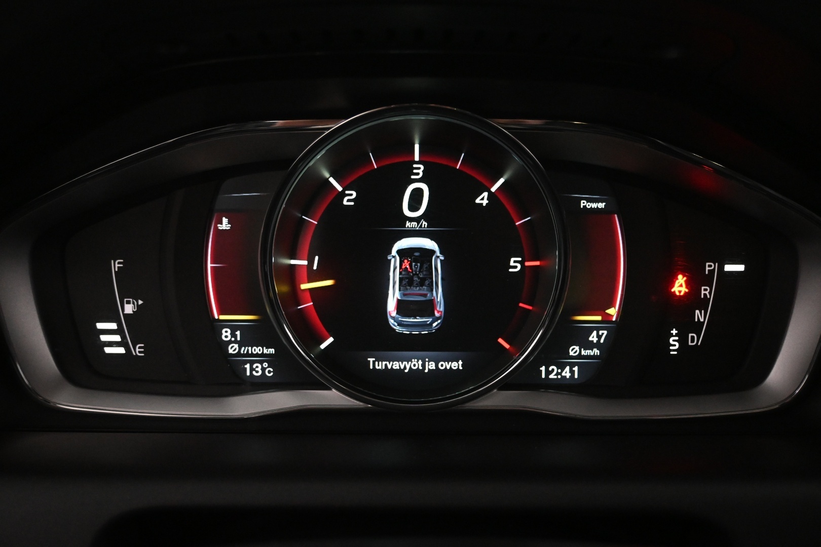 VOLVO XC60 2017