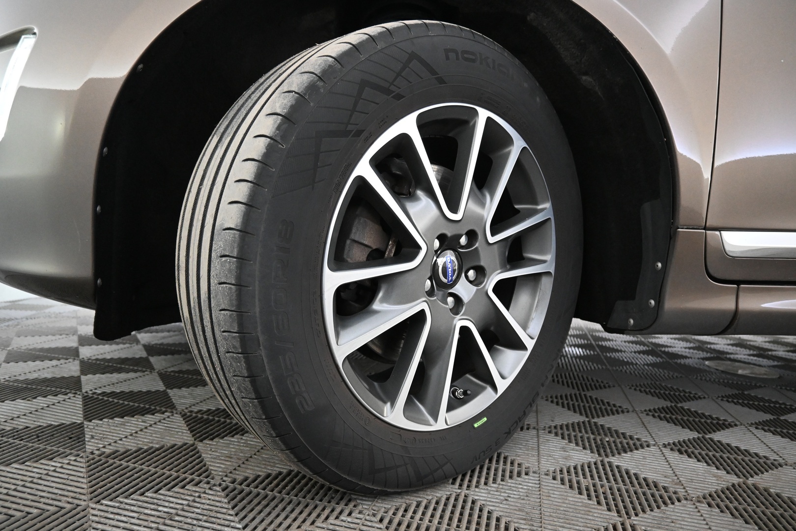 VOLVO XC60 2017