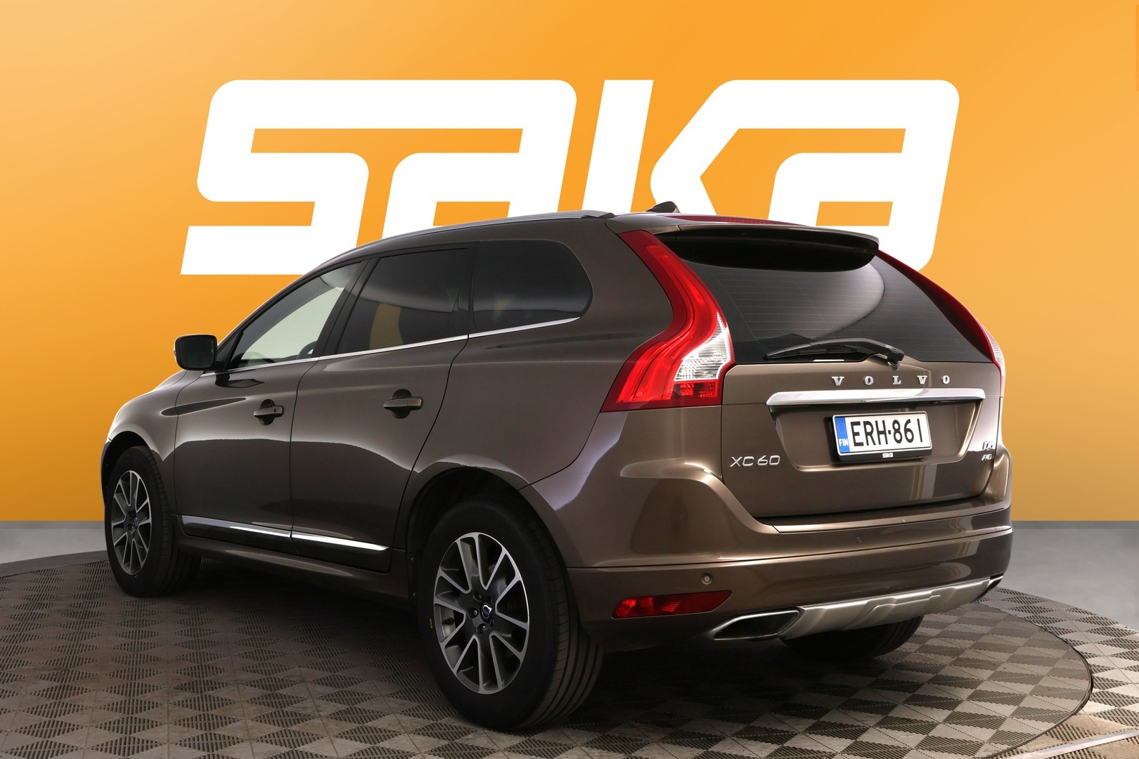 VOLVO XC60 2017