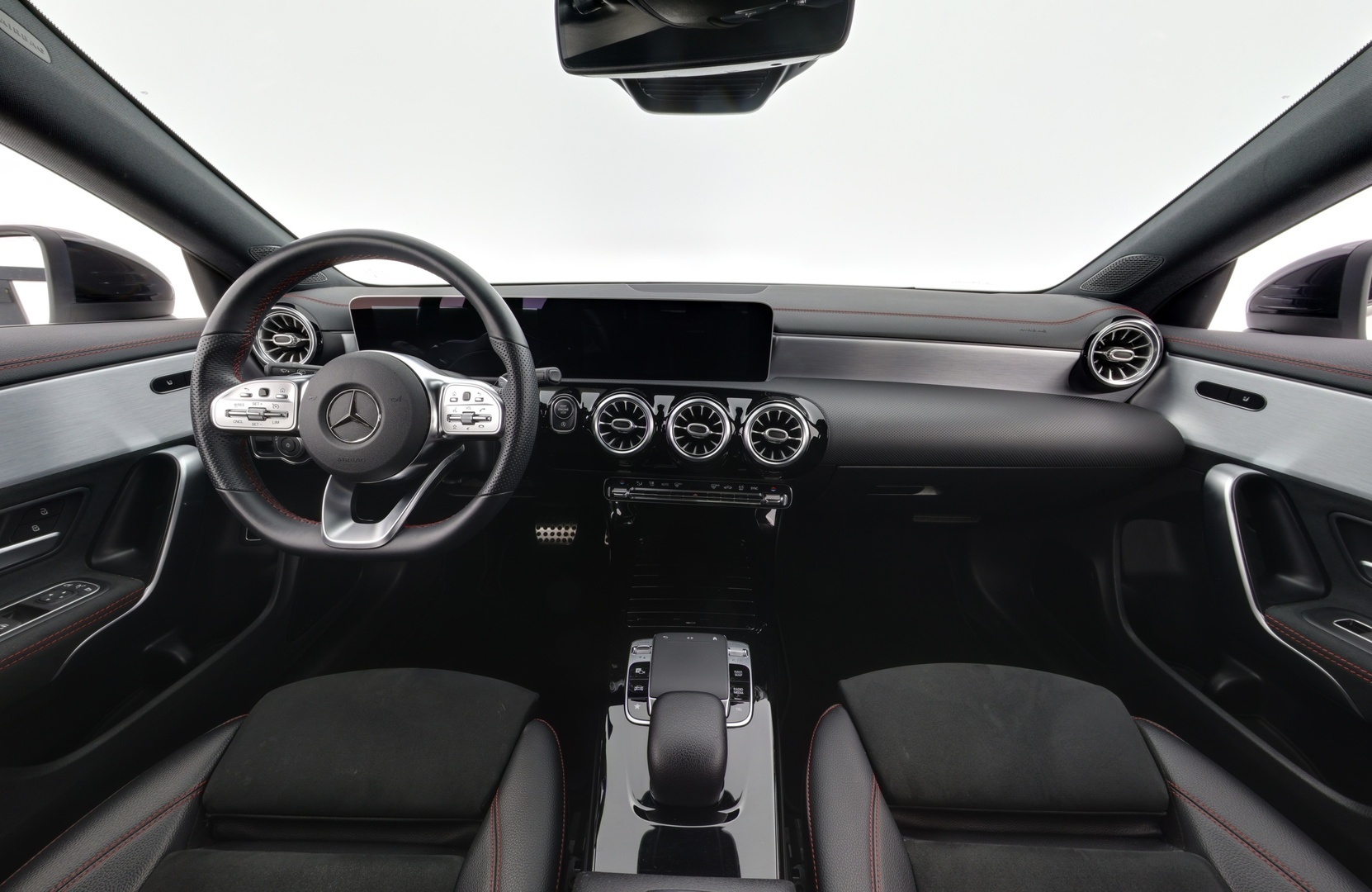 MERCEDES-BENZ CLA 2020