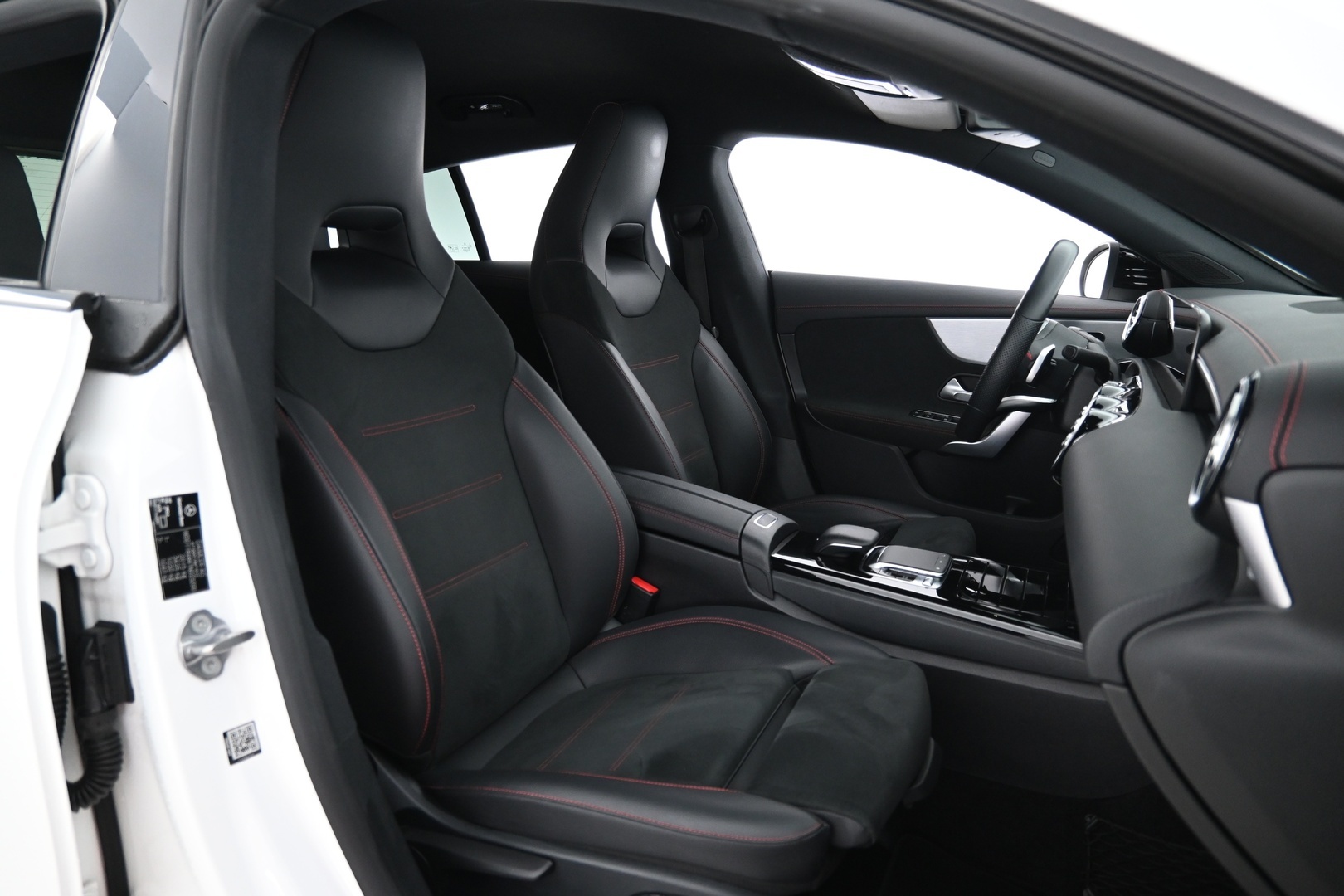 MERCEDES-BENZ CLA 2020