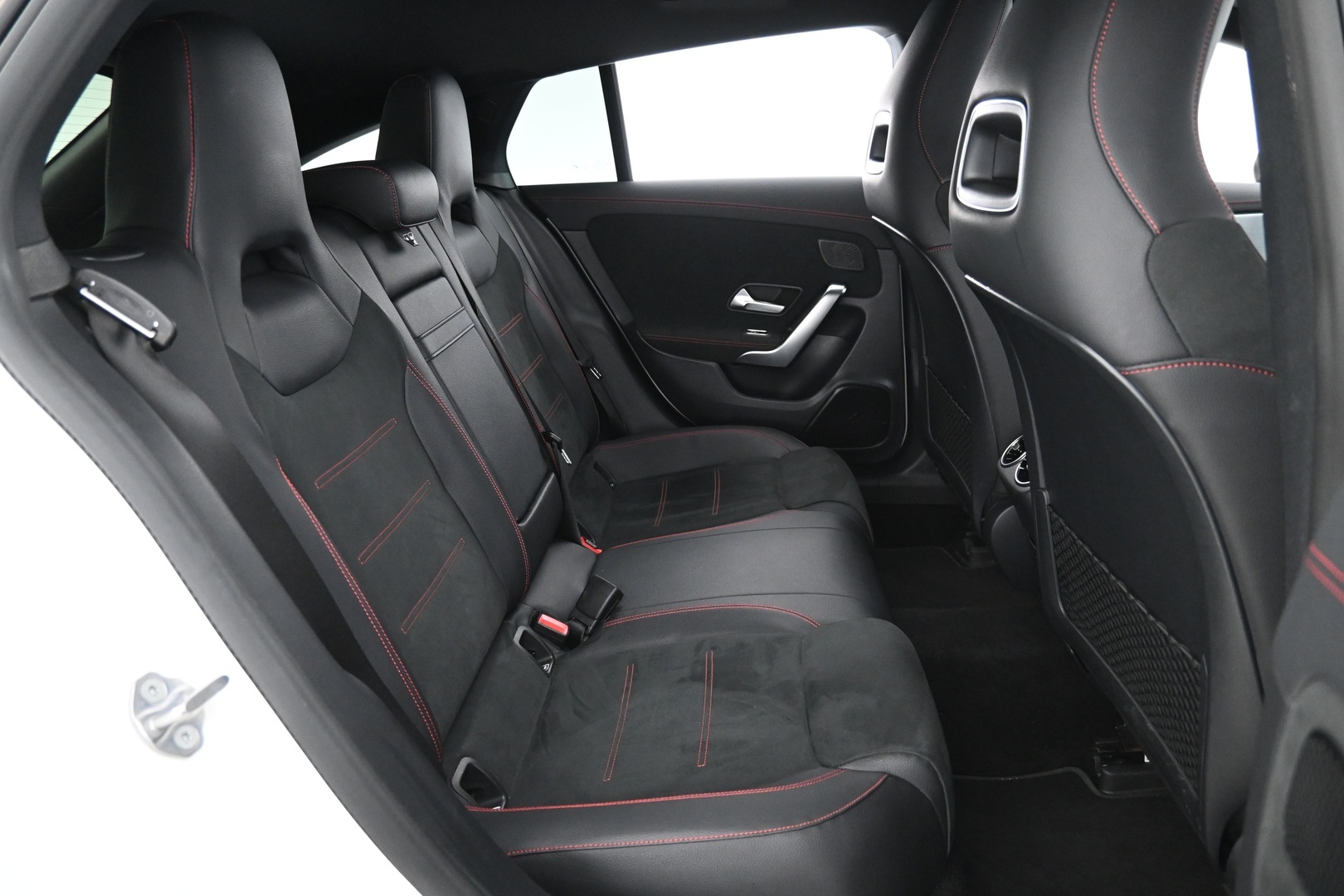 MERCEDES-BENZ CLA 2020