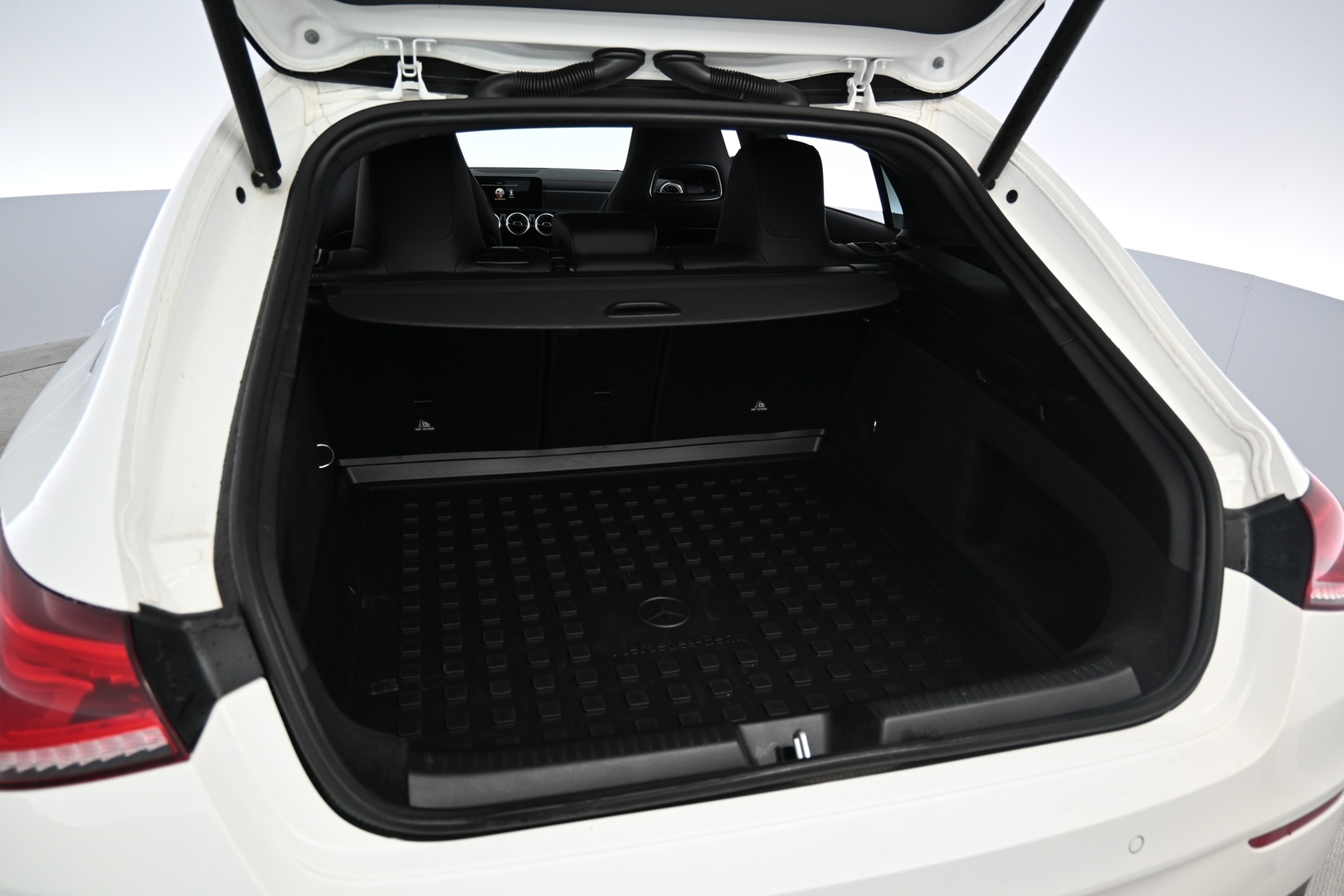 MERCEDES-BENZ CLA 2020