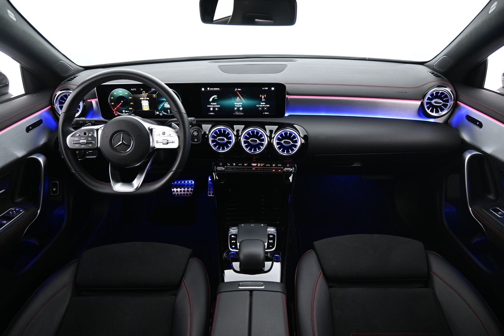 MERCEDES-BENZ CLA 2020