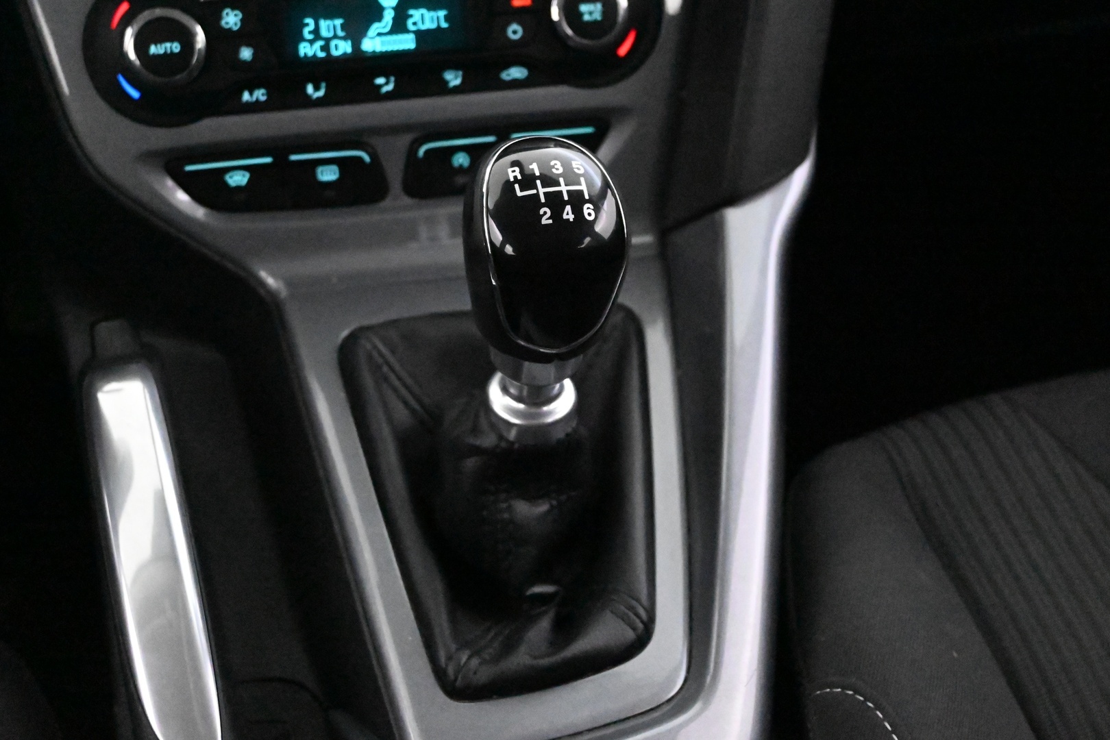 FORD Focus 2011