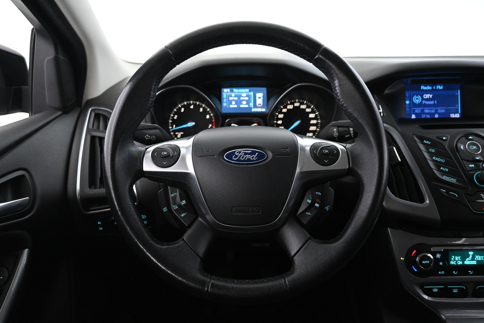FORD Focus 2011