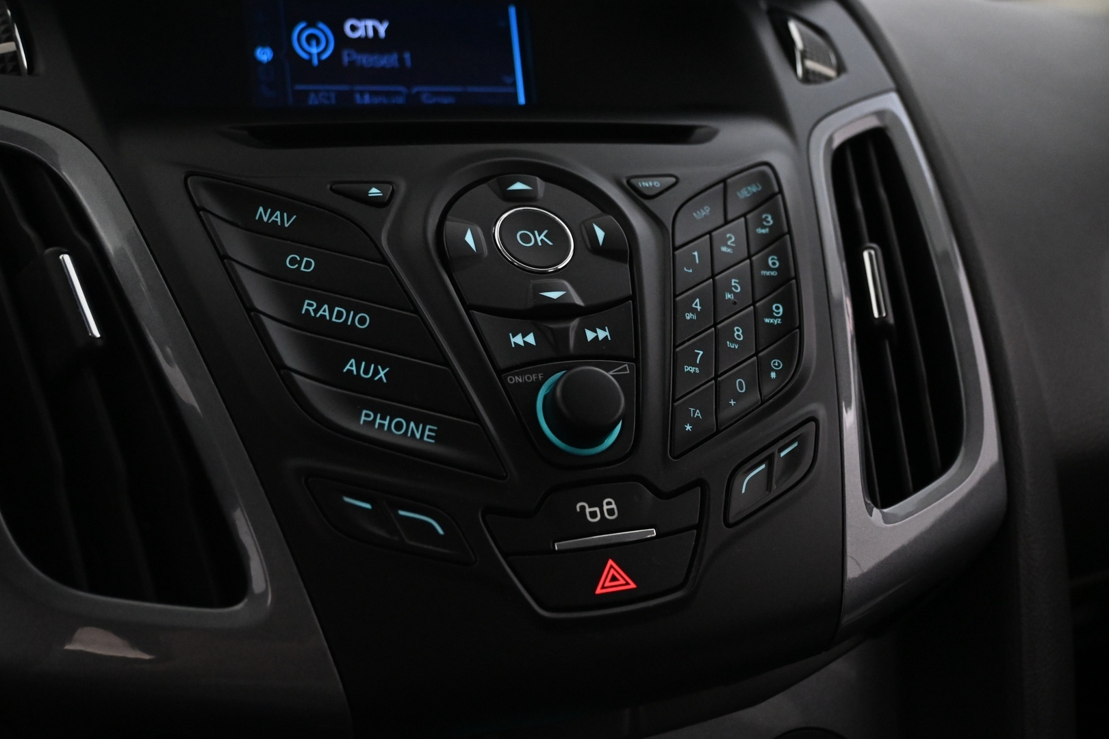 FORD Focus 2011